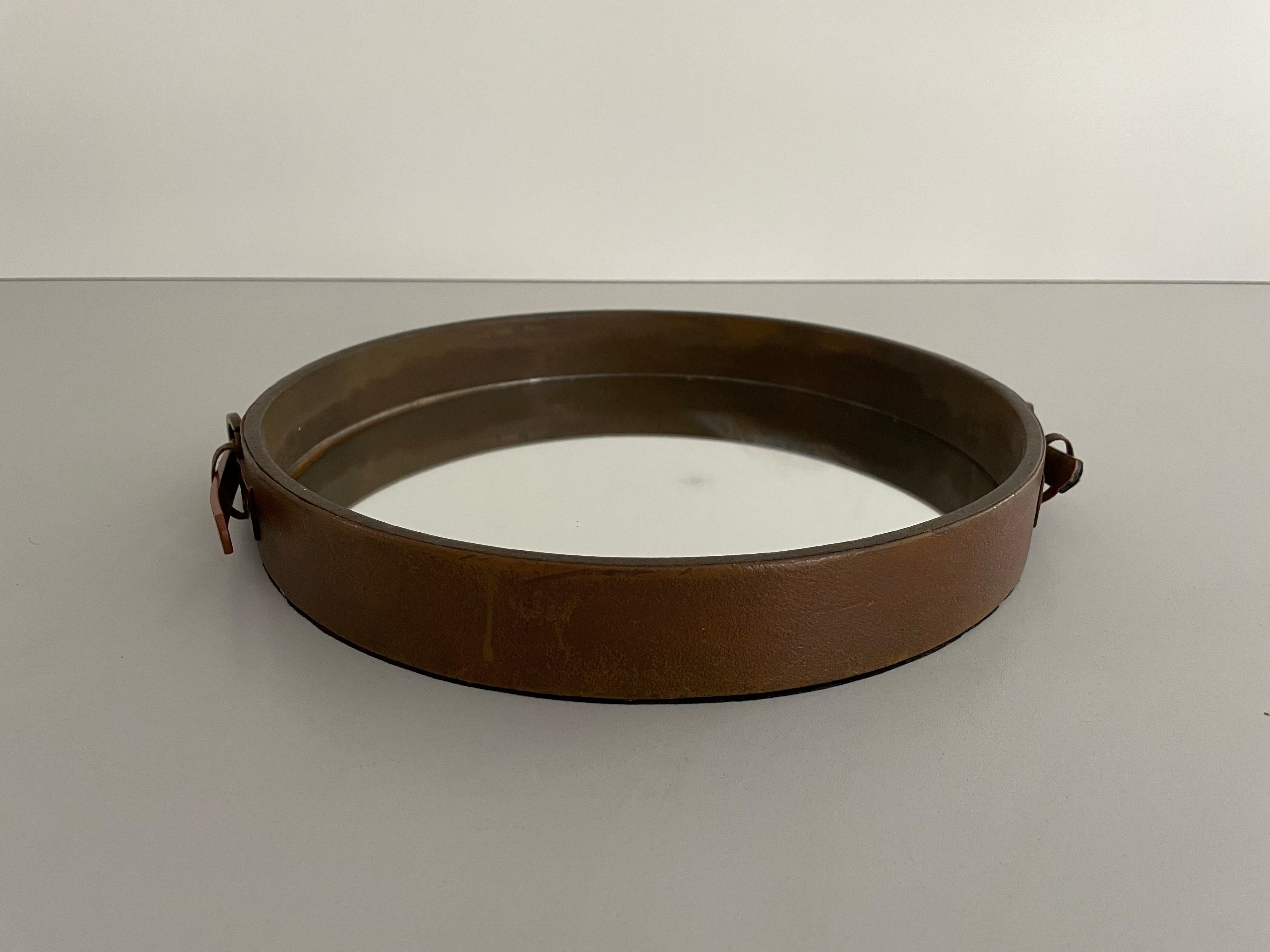 Mid-Century Modern Round Leather Wall Mirror with Leather Strap, 1960s, Italy For Sale