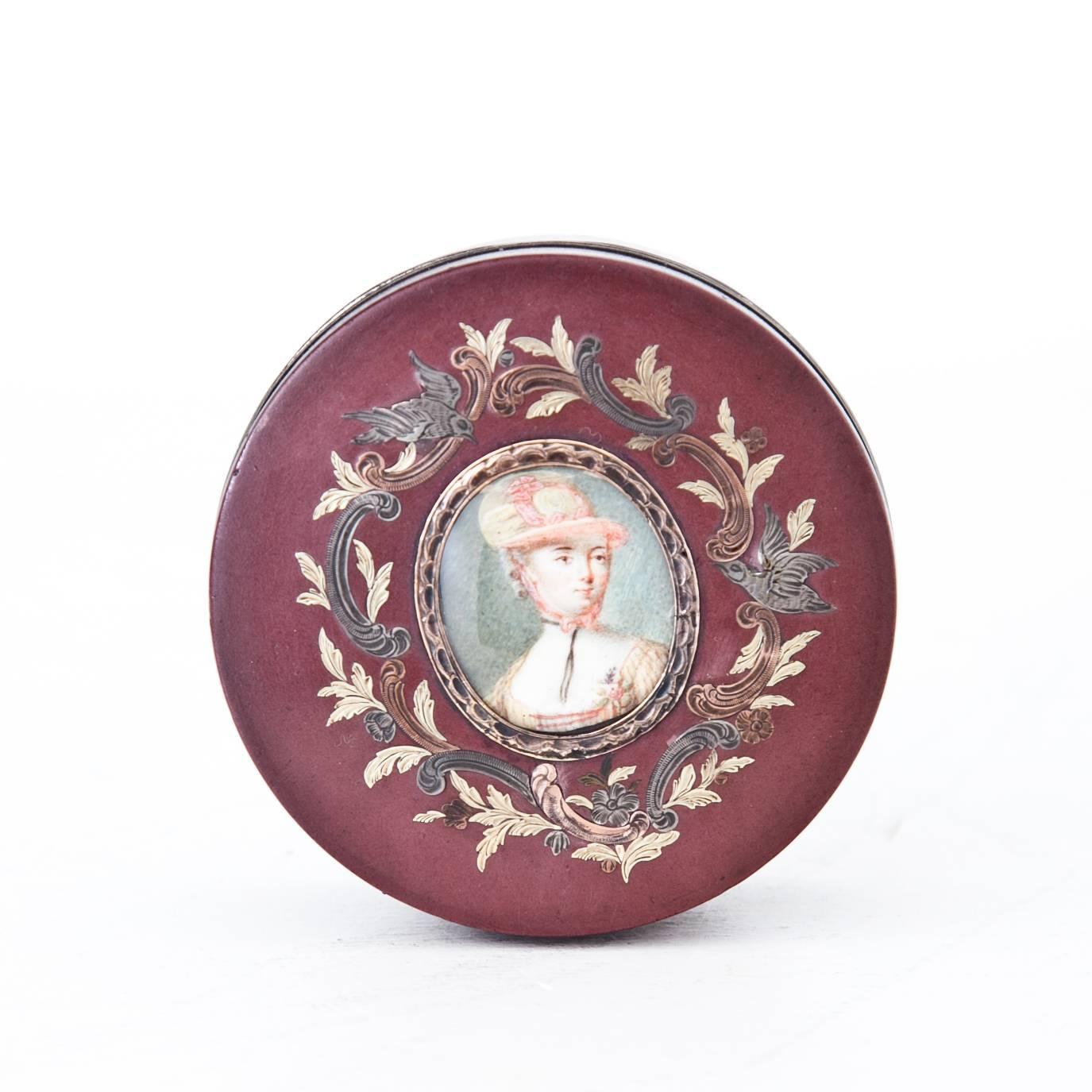 Victorian Round Lidded Box, France, Second Half of the 18th Century