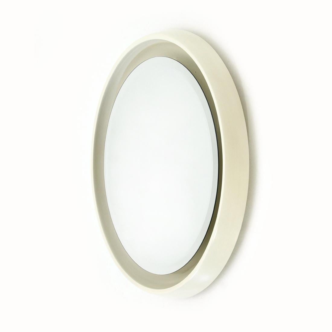 Mid-Century Modern Round Lighted Mirror in White Lacquered Wood by CRB, 1960s For Sale