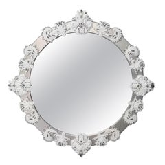 Specchio da parete rotondo di grandi dimensioni in edizione limitata con cornice in Wood Silver e porcellana bianca