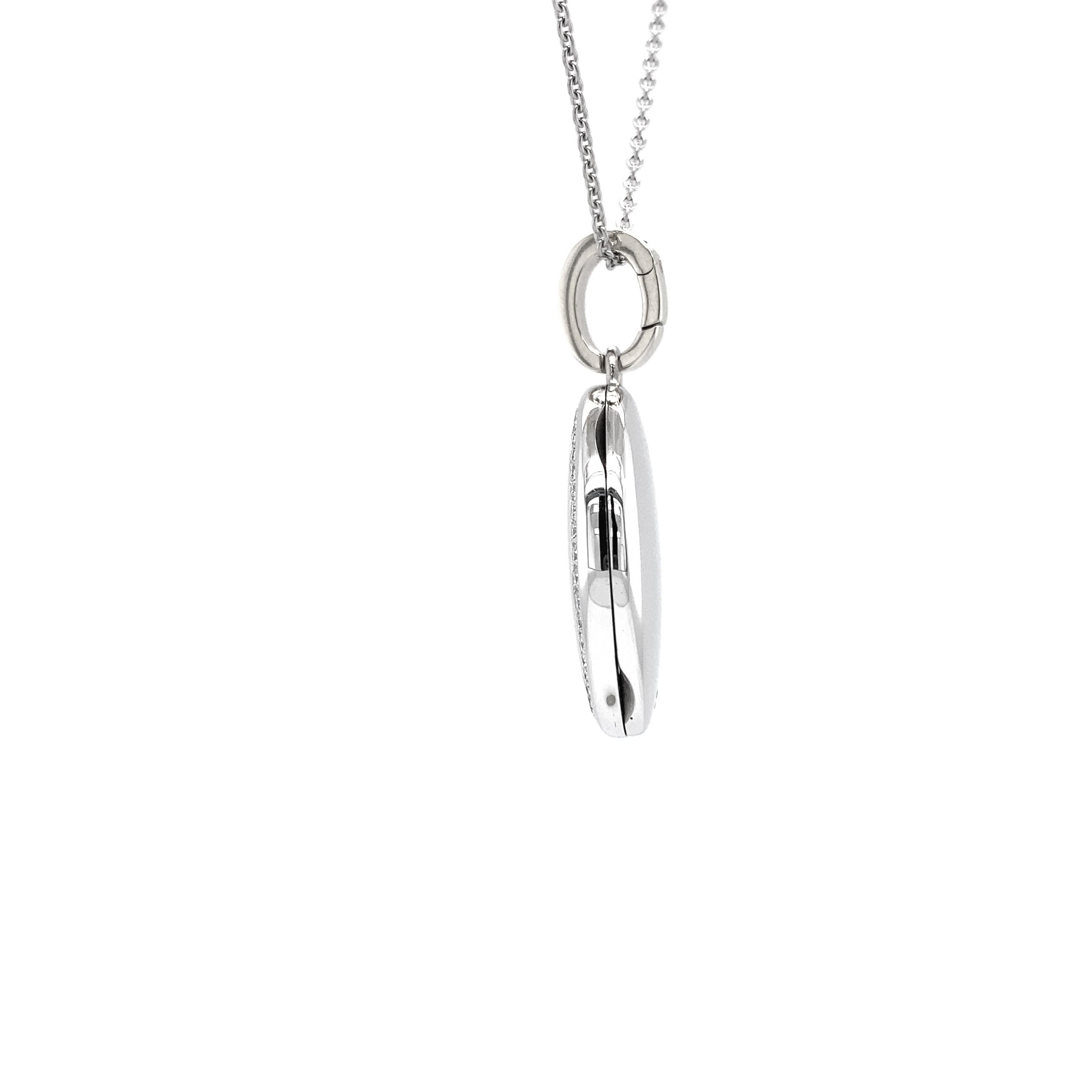 Taglio brillante Ciondolo a forma di medaglione rotondo - Oro bianco 18k - 45 diamanti 0,5 ct H VS Diametro 26,0 mm in vendita