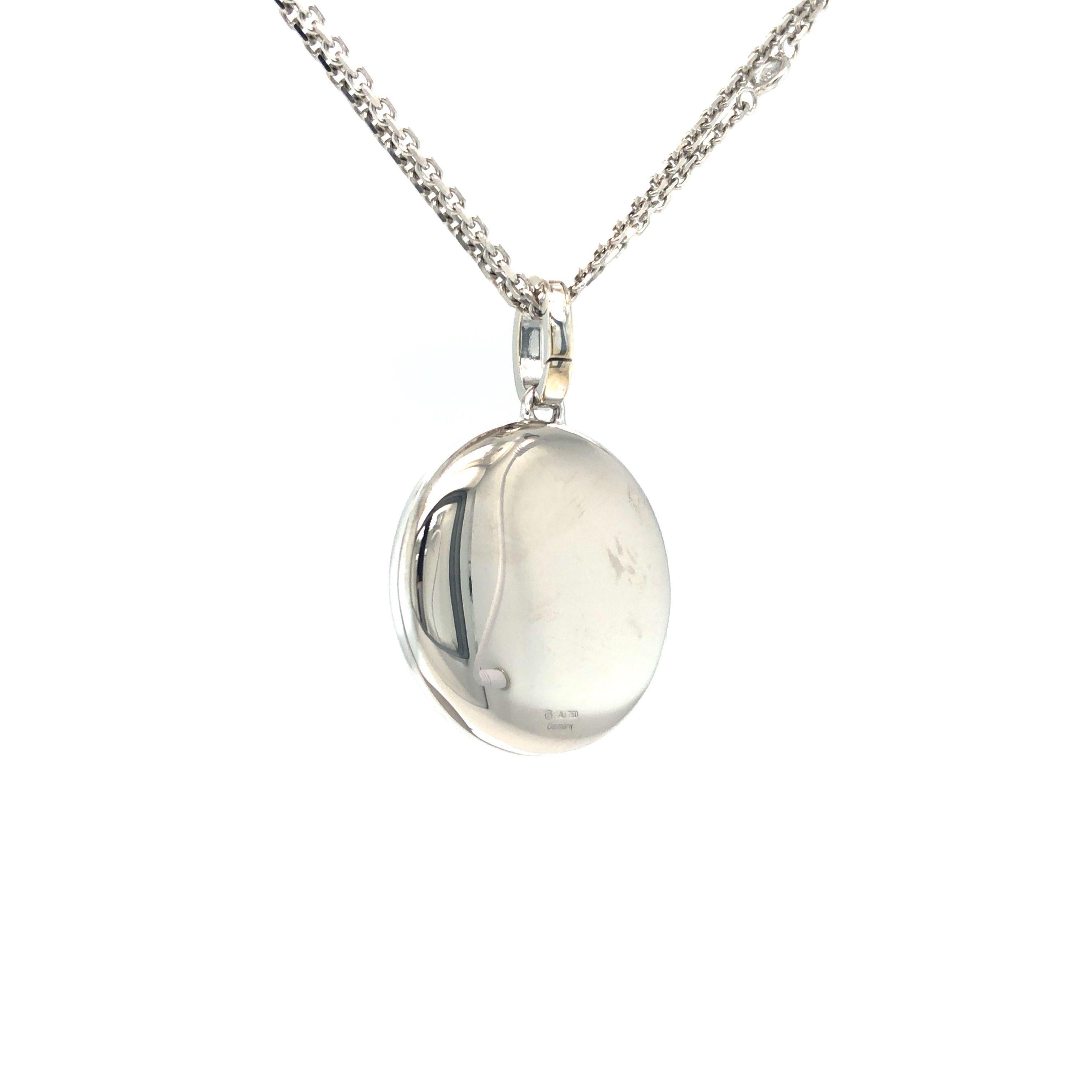 Donna Ciondolo a forma di medaglione rotondo - Oro bianco 18k - 45 diamanti 0,5 ct H VS Diametro 26,0 mm in vendita