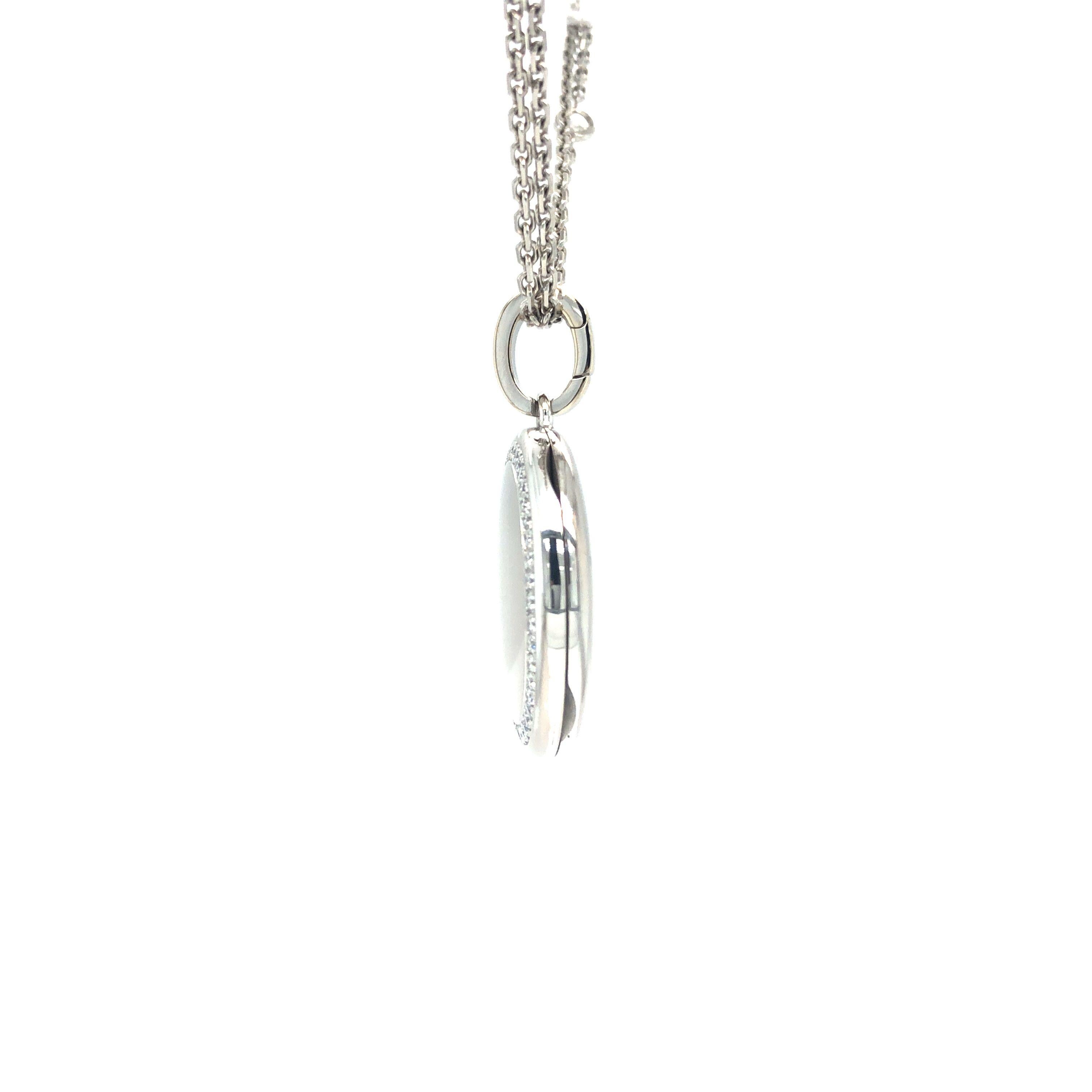 Ciondolo a forma di medaglione rotondo - Oro bianco 18k - 45 diamanti 0,5 ct H VS Diametro 26,0 mm in vendita 1