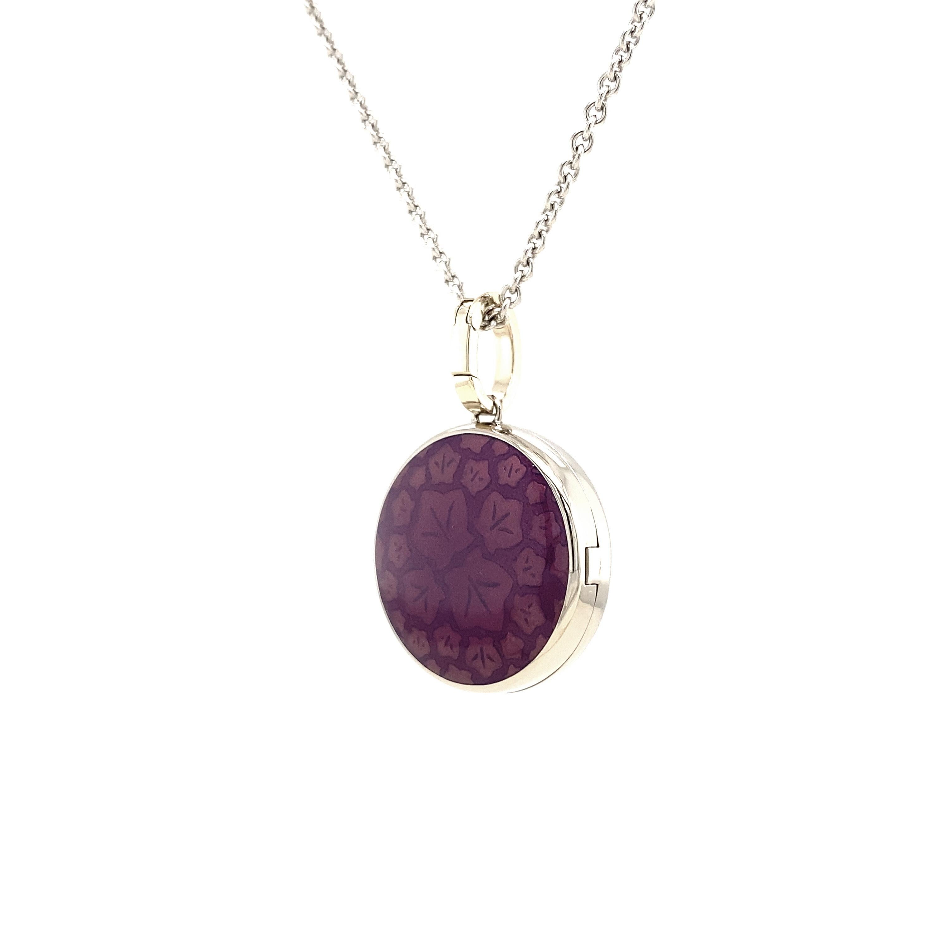 Round Locket Pendant Necklace 18k White Gold Purple Enamel 12 Diamonds 0.19 ct For Sale 1