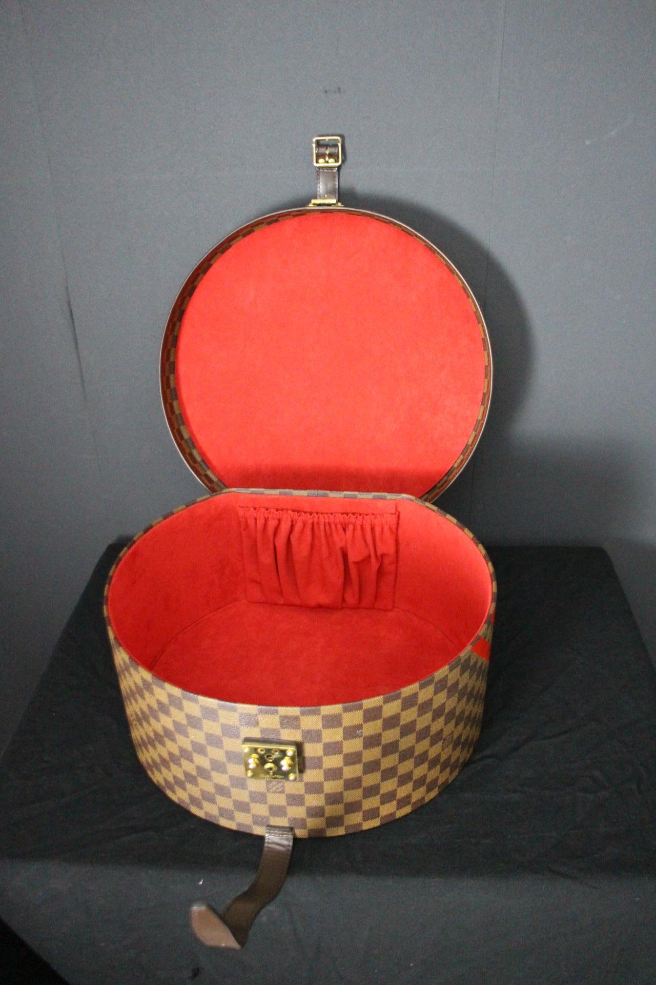 Round Louis Vuitton Checkers Hat Trunk 40, Louis Vuitton Hat Box 4