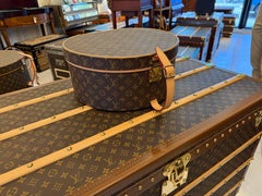 Round Louis Vuitton Hat Trunk 40 cm, Louis Vuitton Hat Box, Louis Vuitton Bag