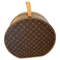 Round Louis Vuitton Hat Trunk 40 cm, Louis Vuitton Hat Box, Louis Vuitton Bag