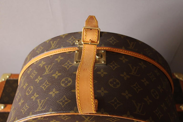 Round Louis Vuitton Hat Trunk 40, Louis Vuitton Bag, Malle à chapeaux  Vuitton at 1stDibs