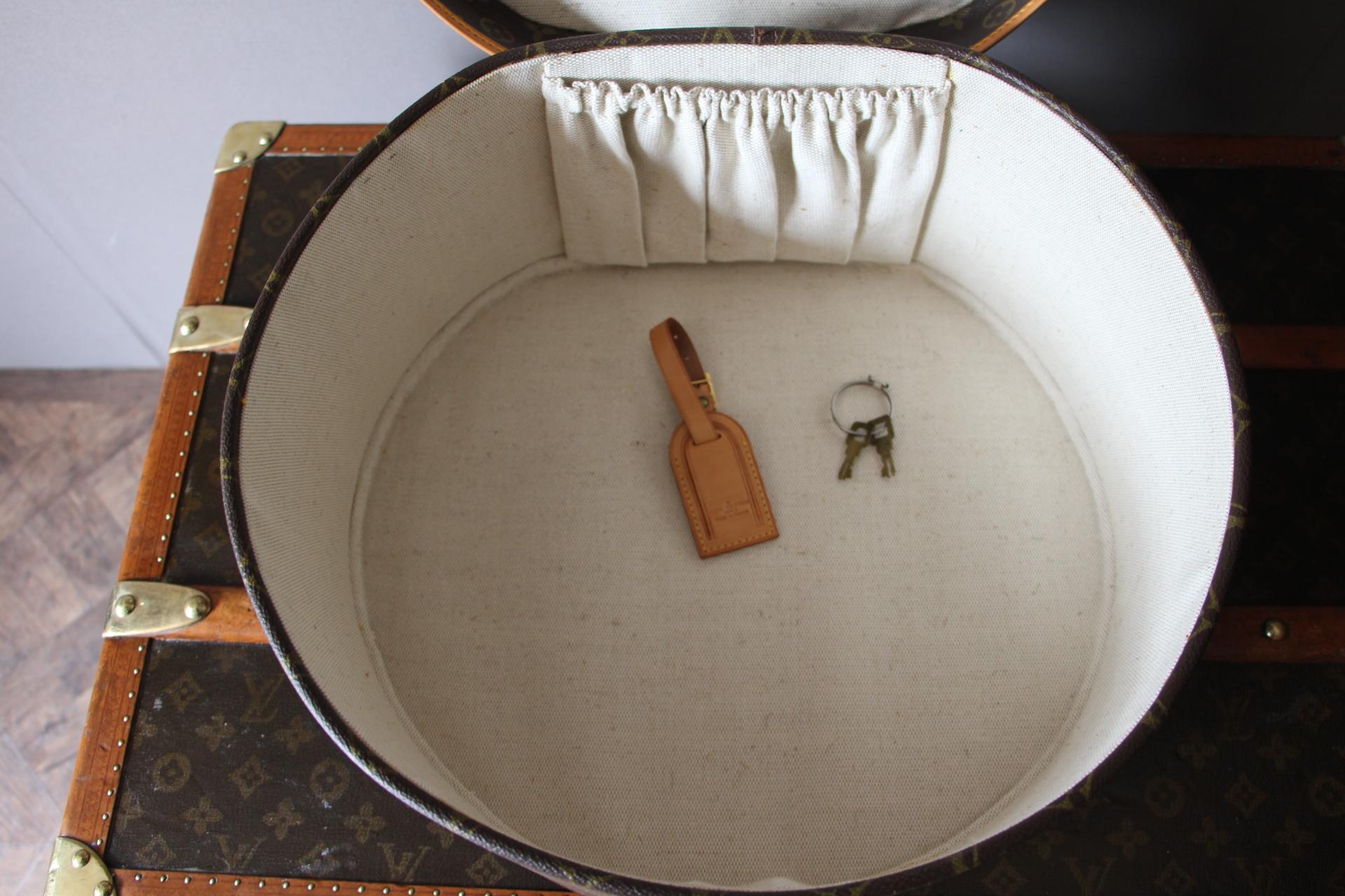 Leather Round Louis Vuitton Hat Trunk 40, Louis Vuitton Bag, Malle à chapeaux Vuitton