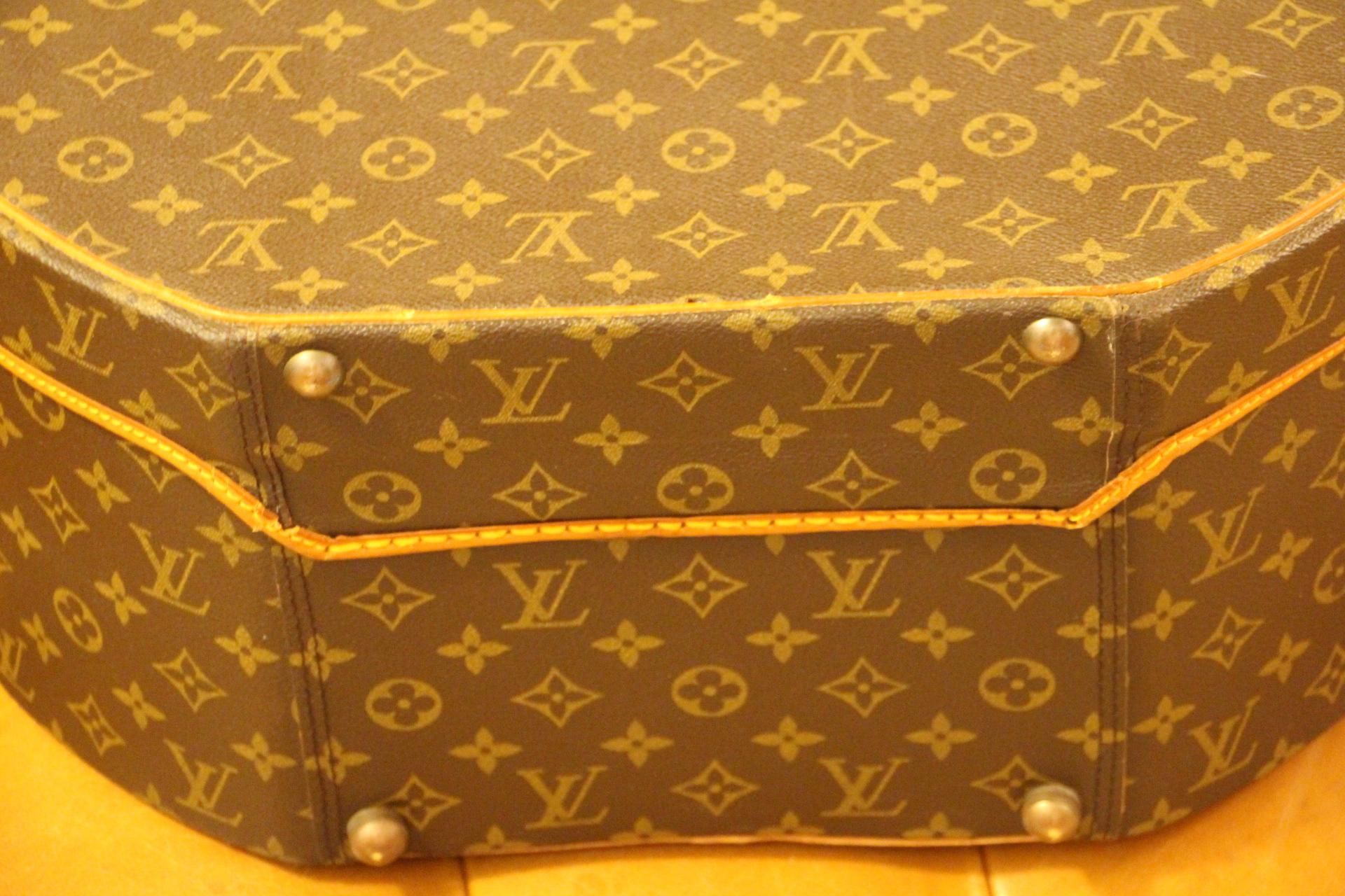 Round Louis Vuitton Hat Trunk 50, Louis Vuitton Hat Box, Louis Vuitton Bag 1