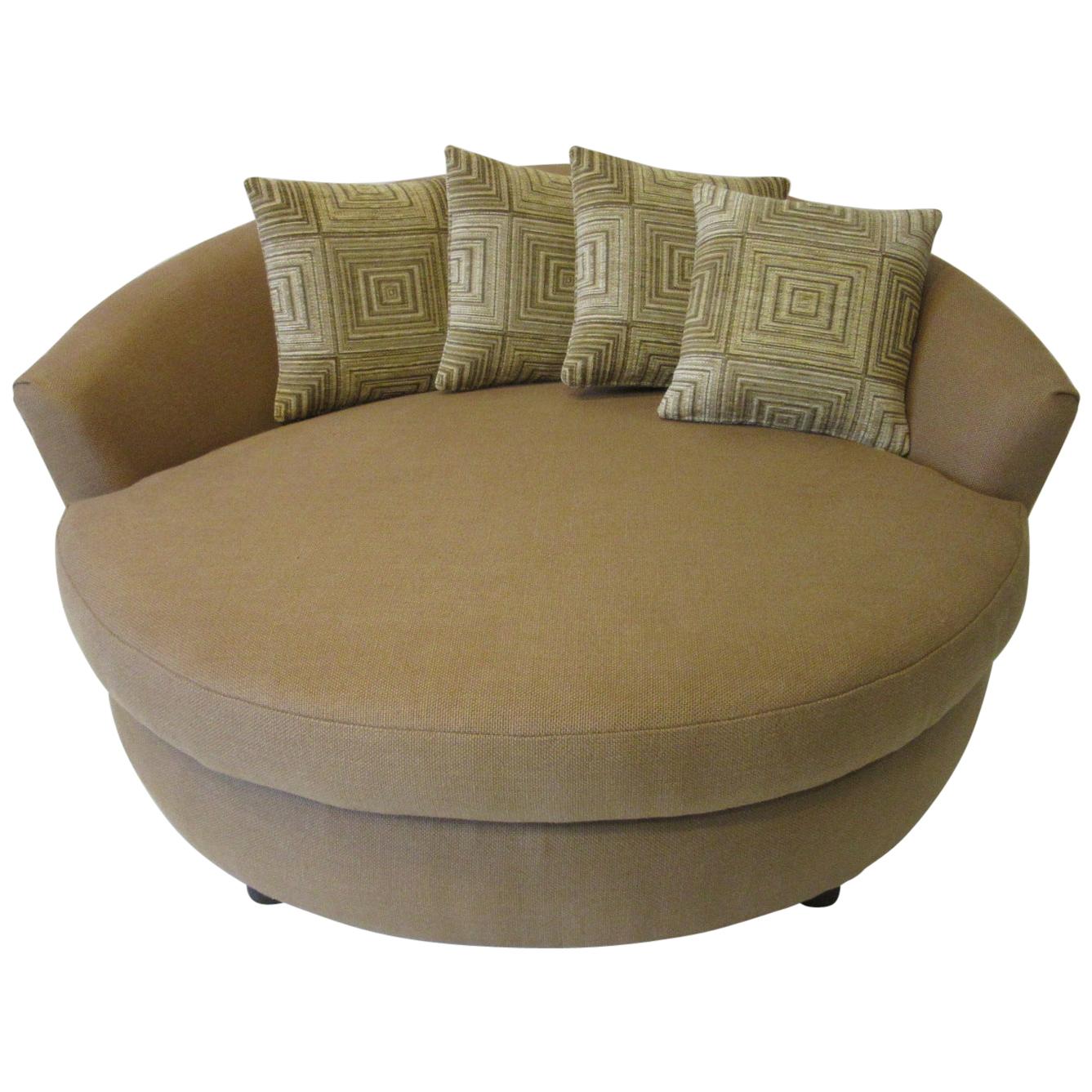 Round Lounger / Sofa Chair in the Style of Baughman / Pearsall