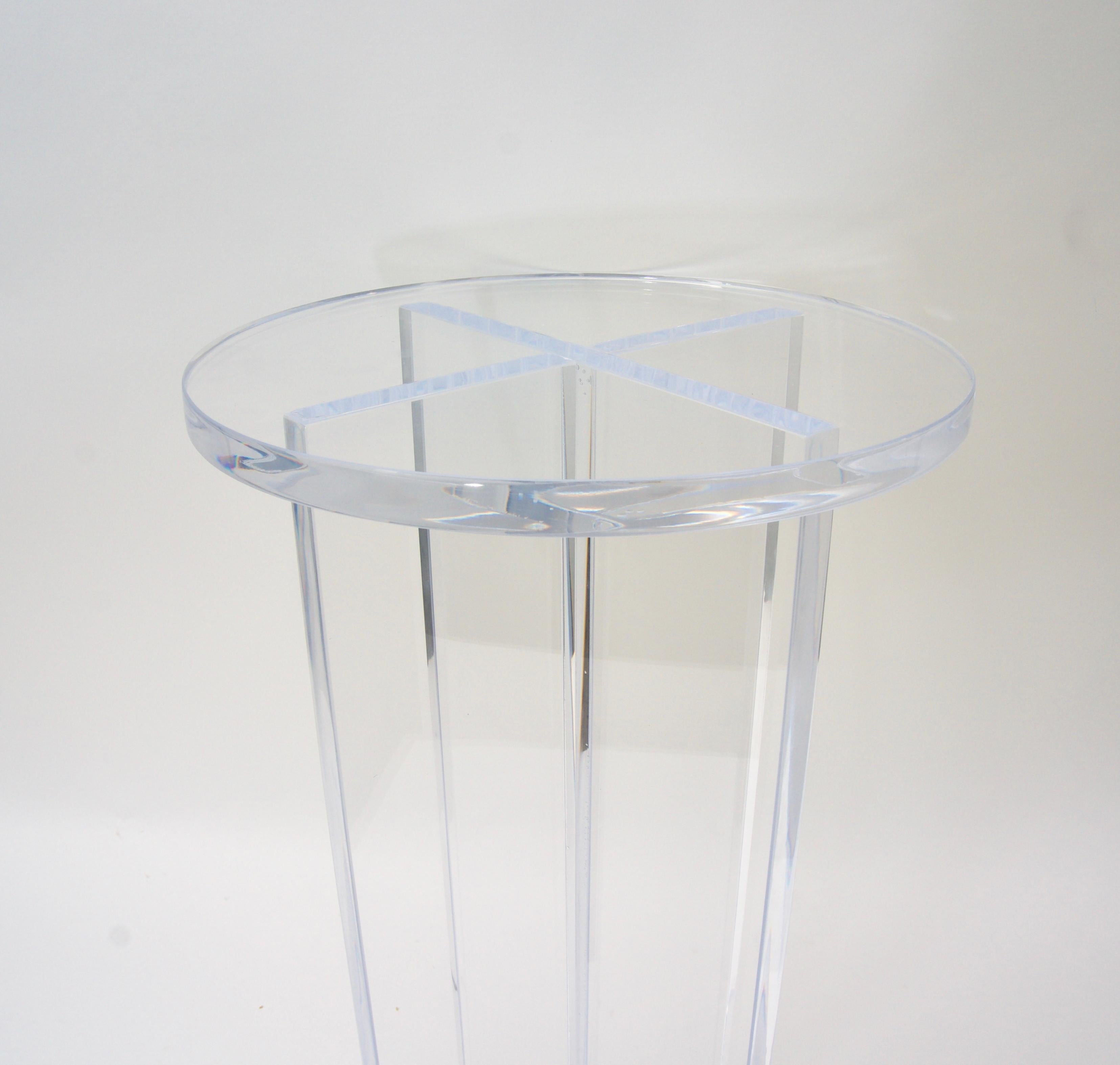 Modern Round Lucite Drinks Table 