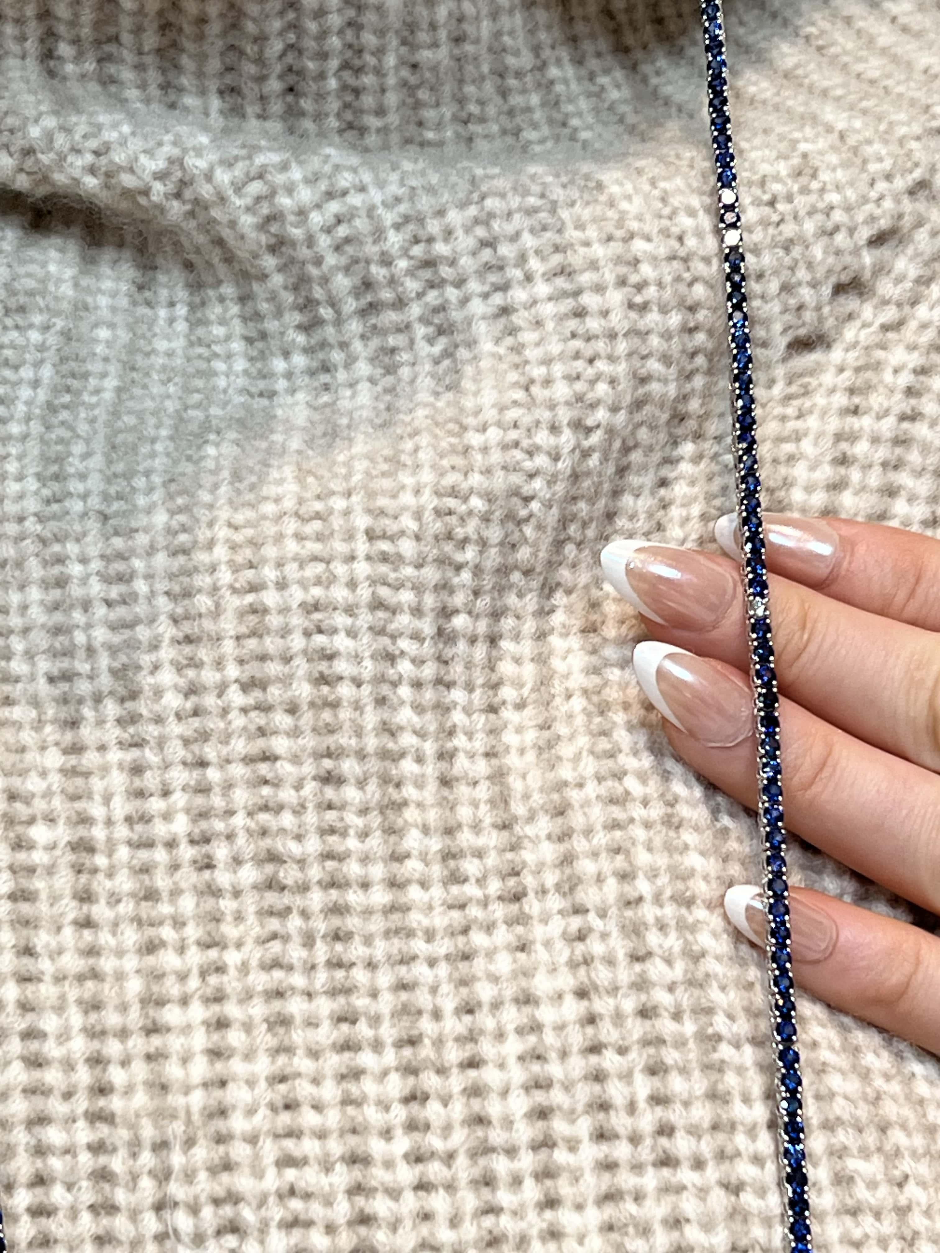 Round Lushness 14K White Gold Gemstone Necklace In New Condition For Sale In Los Angeles, CA