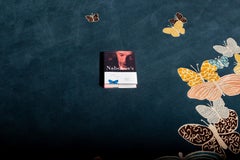 Runder luxuriöser, handgeknüpfter nepalesischer Schmetterlingsteppich in dunklem Teal. Wolle und Seide