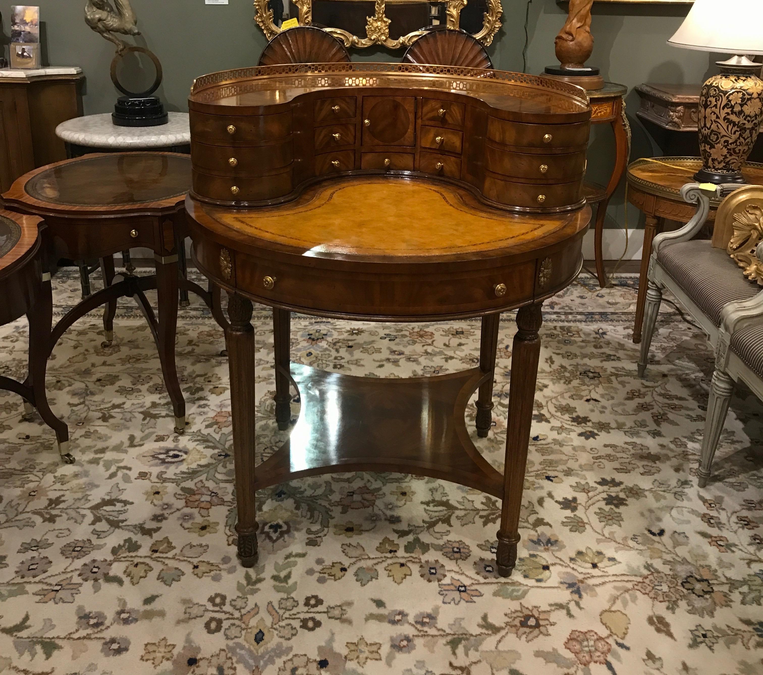 Round Mahogany and Walnut Carlton House Desk by Maitland Smith 7