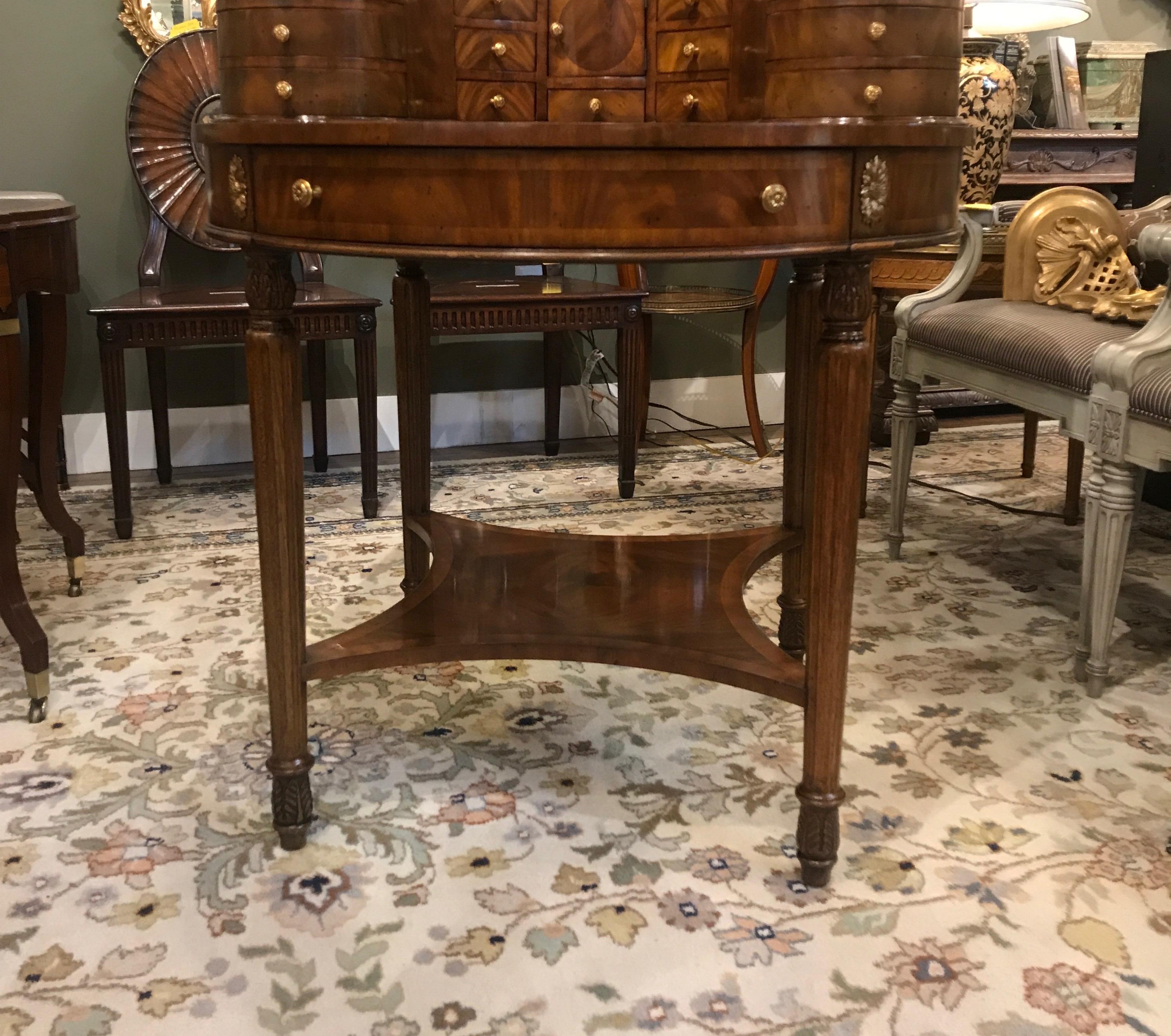 Round Mahogany and Walnut Carlton House Desk by Maitland Smith In Excellent Condition In Lambertville, NJ