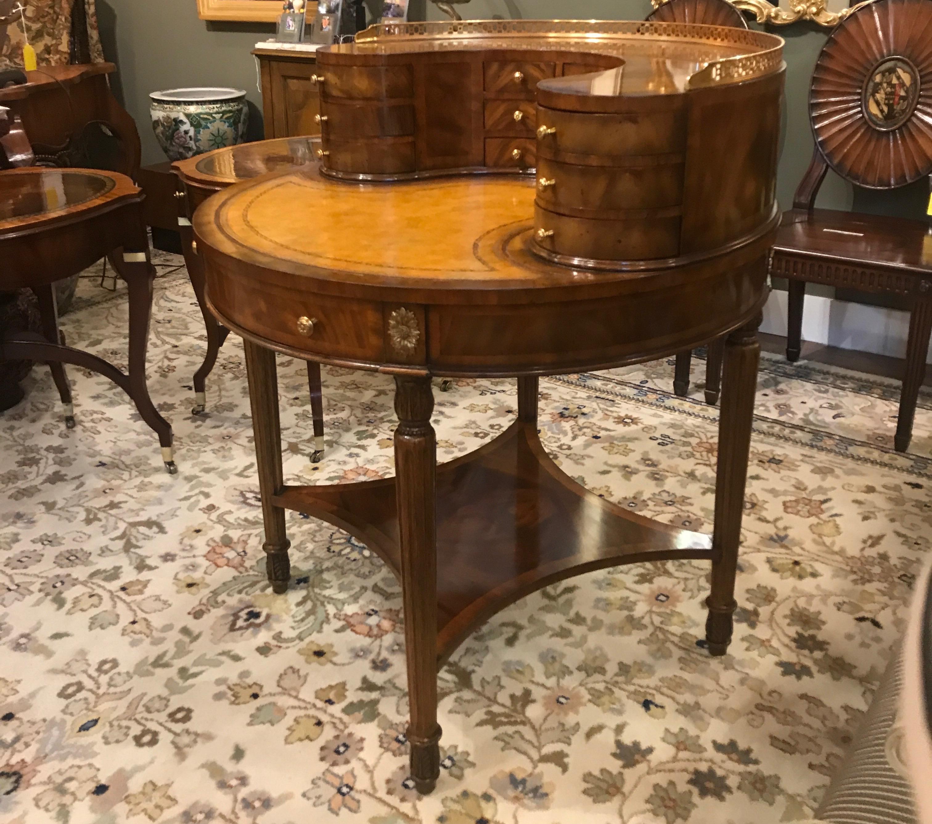 20th Century Round Mahogany and Walnut Carlton House Desk by Maitland Smith