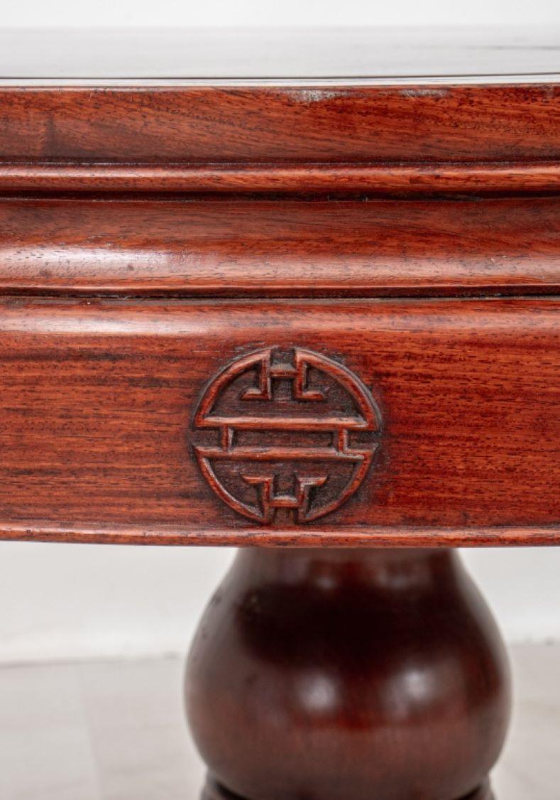 Wood Round Mahogany Pedestal Table, 20th C