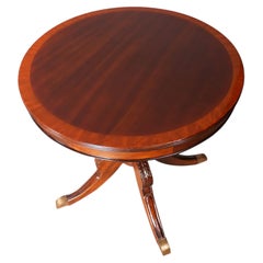 Round Mahogany Pineapple Table