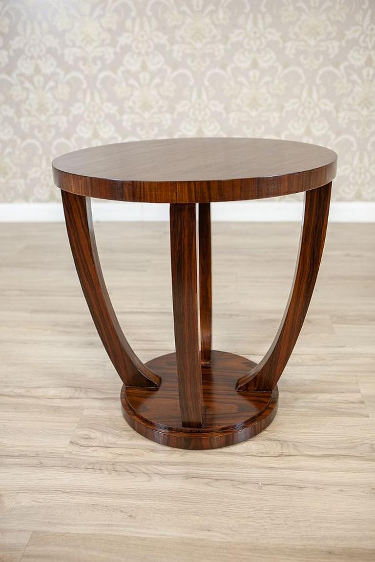Round Mahogany Side Table From the Late 20th Century Stylized as Art Deco In Good Condition For Sale In Opole, PL