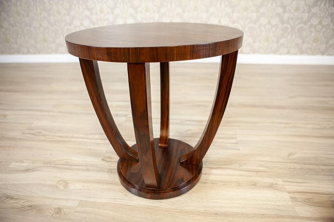 Round Mahogany Side Table From the Late 20th Century Stylized as Art Deco For Sale 1