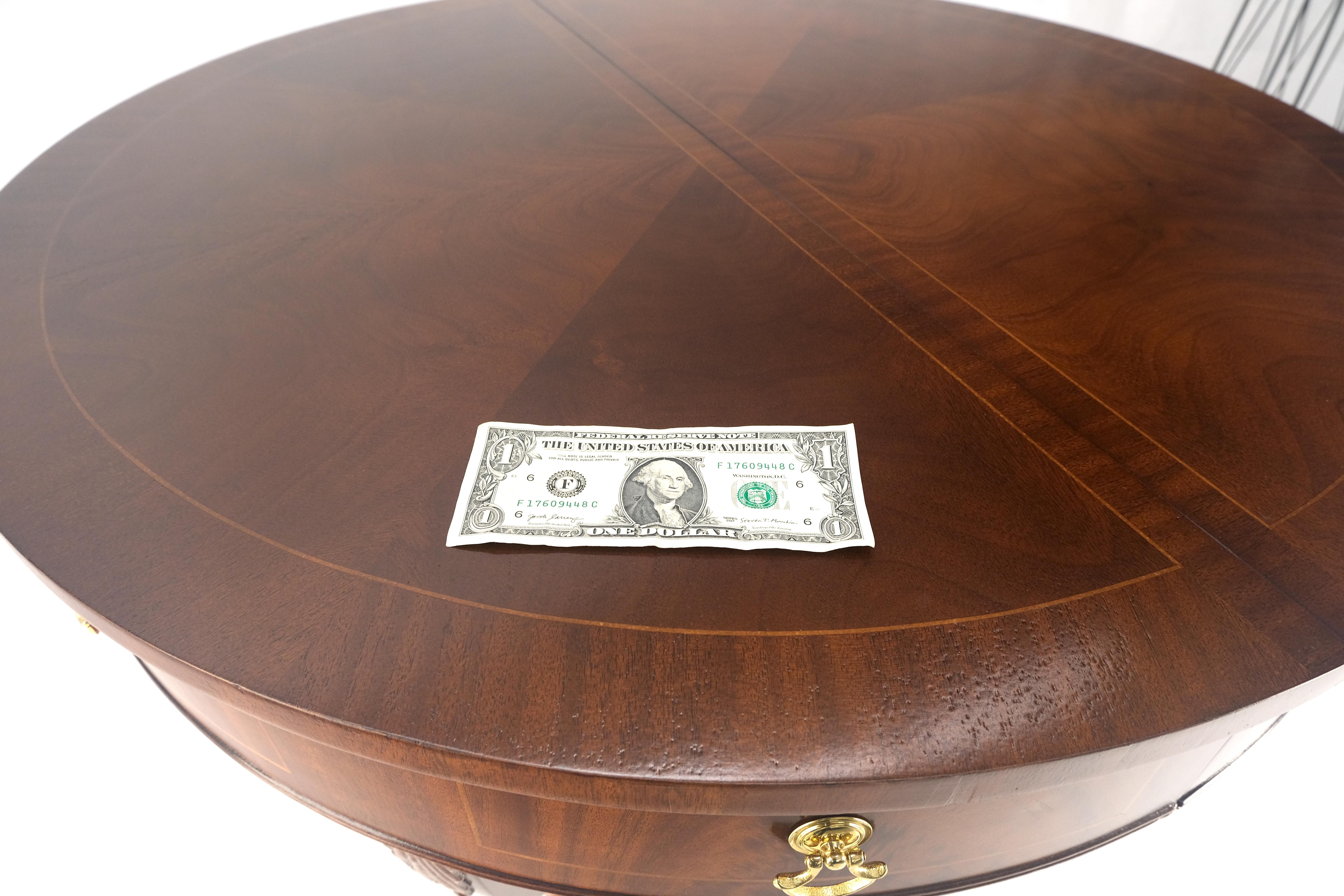 Round Mahogany Single Pedestal Drum to Duning Table w/ 2 Extension Boards Mint For Sale 12