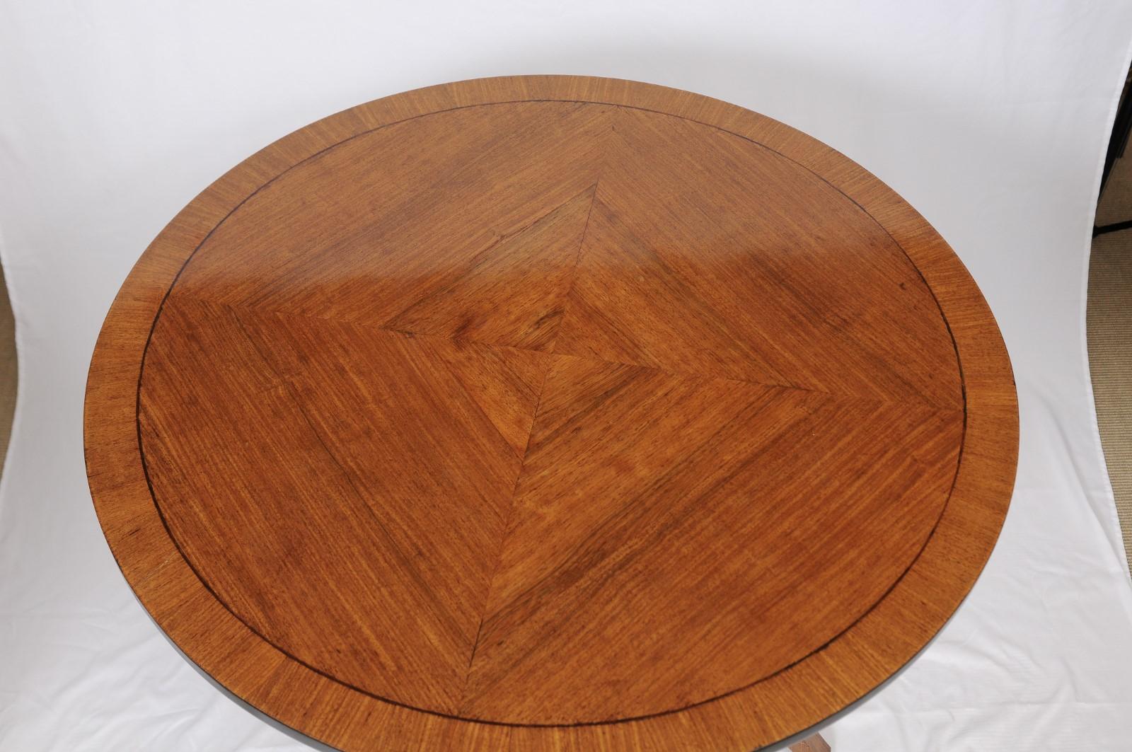 Round Mahogany Table For Sale 1