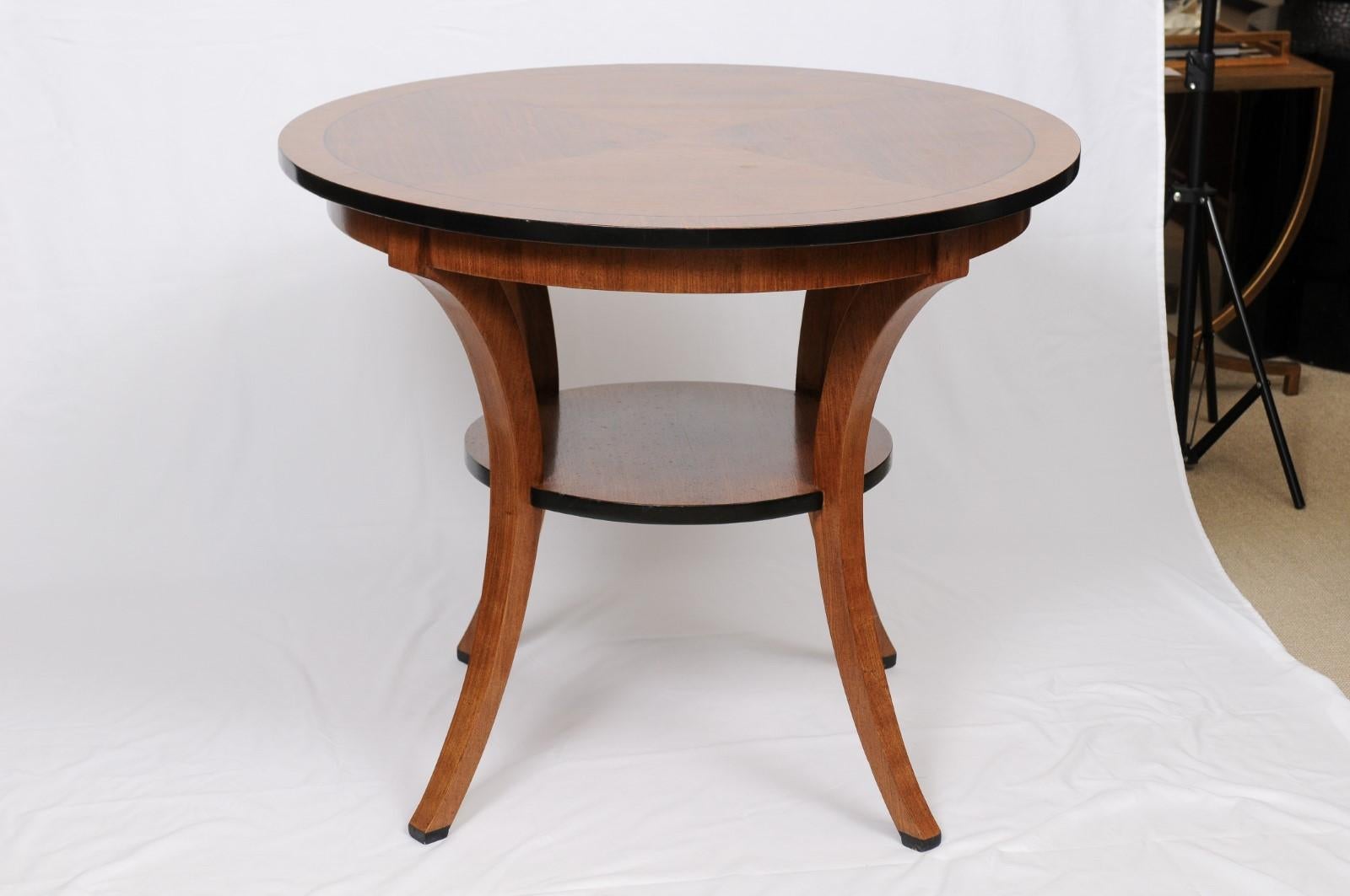 Round Mahogany Table For Sale 2
