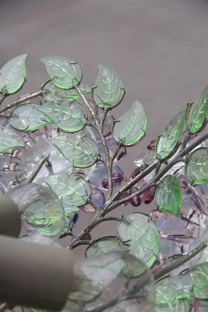 Runder Kronleuchter im Kristallstil in Grün und Violett im französischen Mid-Century-Design, 1950er Jahre (Französisch) im Angebot