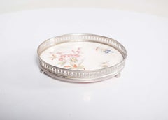 Round Majolica Tray in Glazed Ceramic