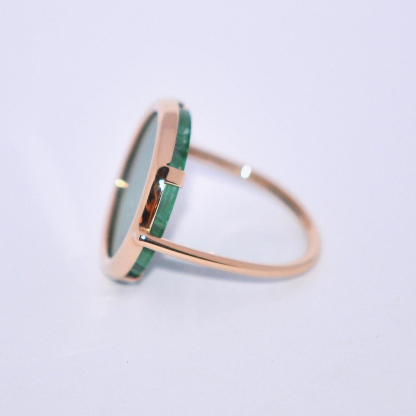 ring with malachite in rose 18 kt gold