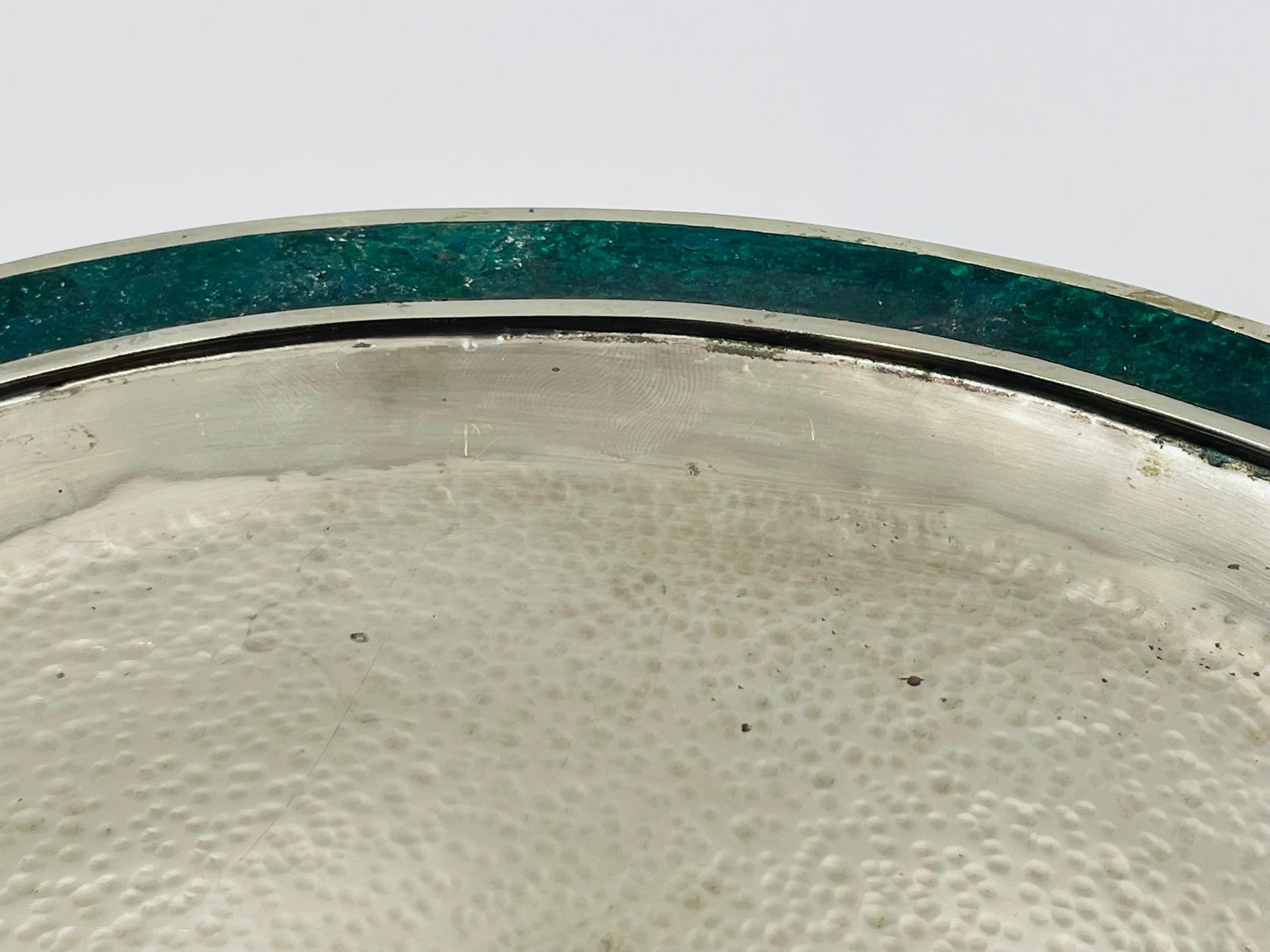 Vassoio rotondo in malachite e placca d'argento, Messico, anni '50, nello stile di Los Castill in vendita 10