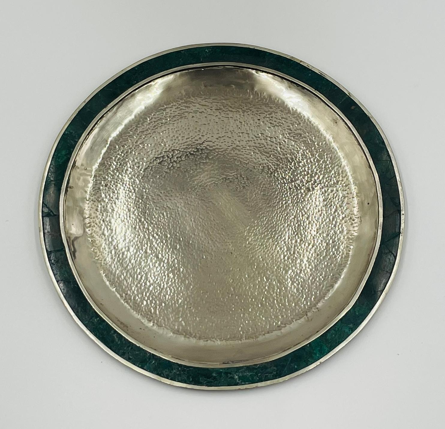 Messicano Vassoio rotondo in malachite e placca d'argento, Messico, anni '50, nello stile di Los Castill in vendita