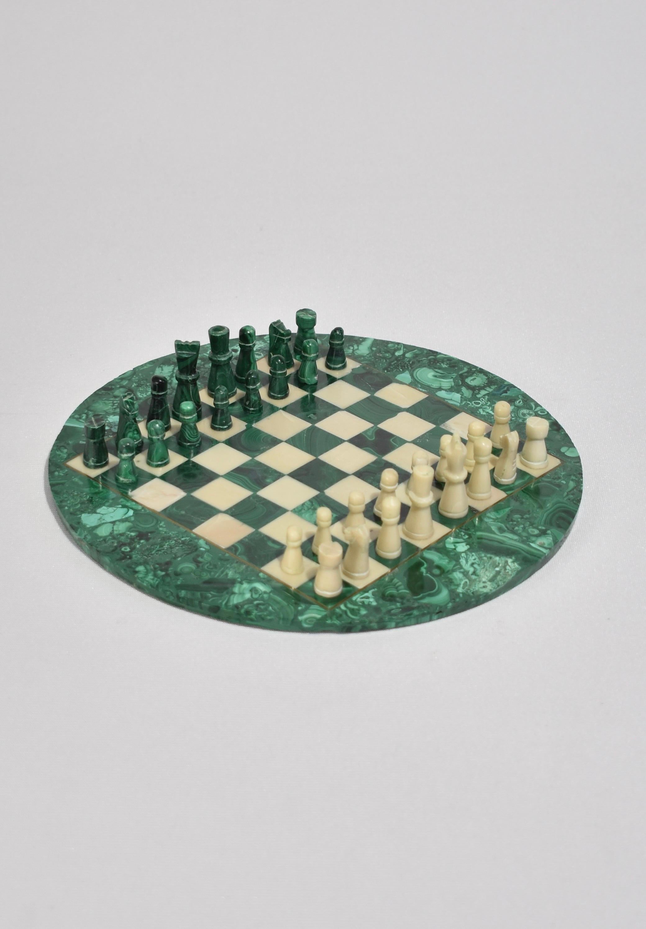 Sculpté à la main Jeu d'échecs rond en malachite