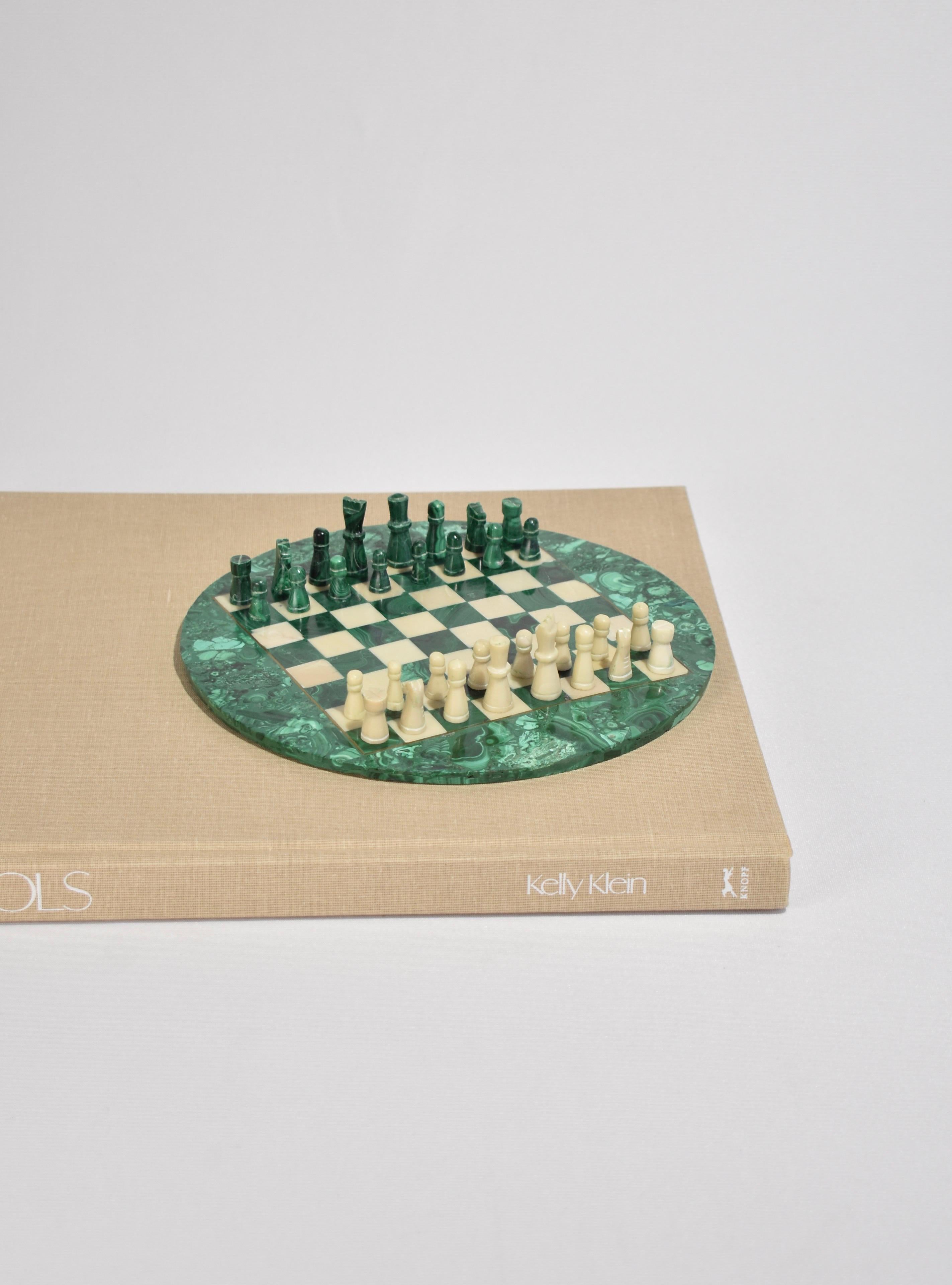 round chess board