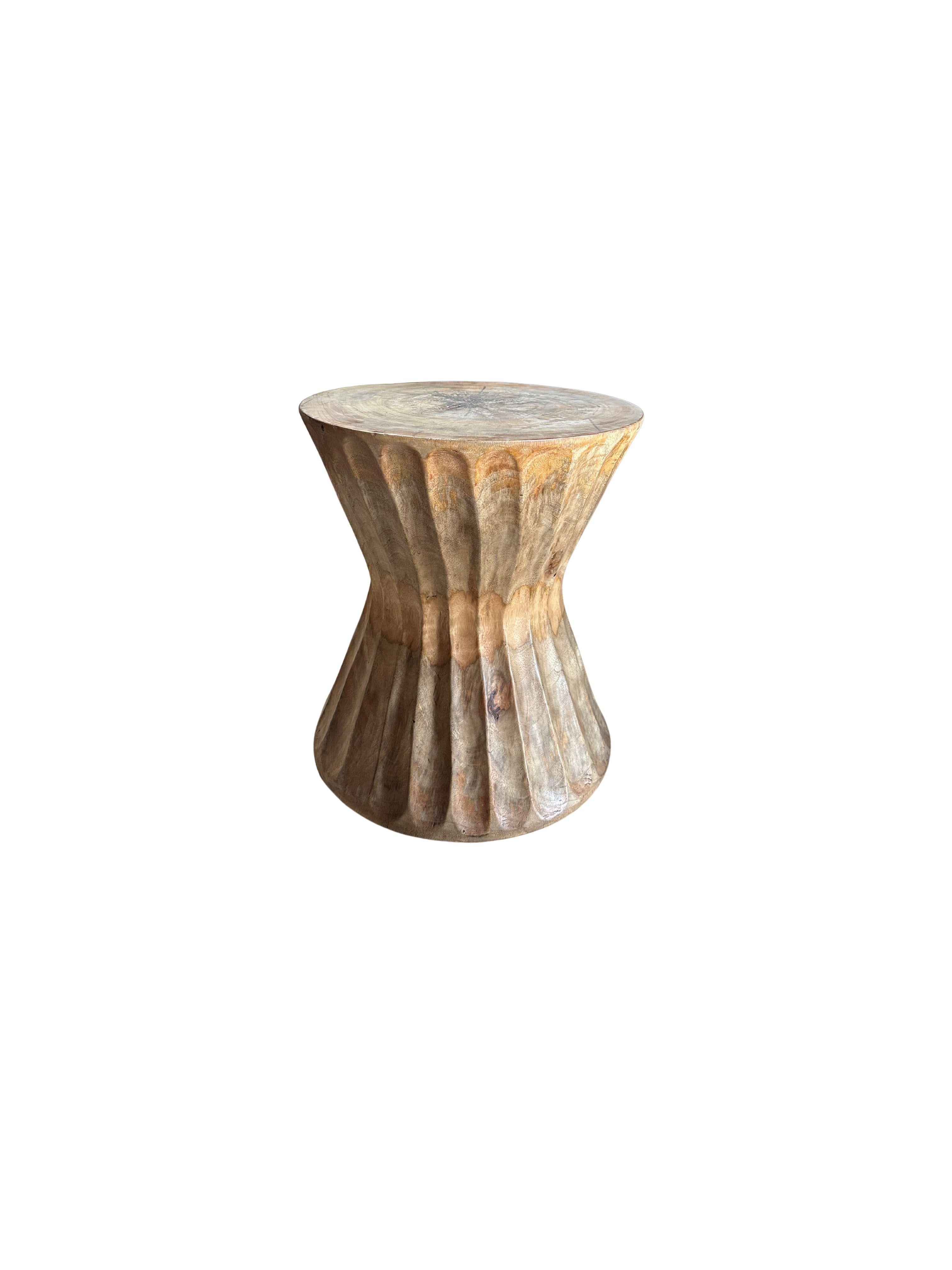 Organic Modern Round Mango Wood Side Table, Carved Detailing, Modern Organic For Sale