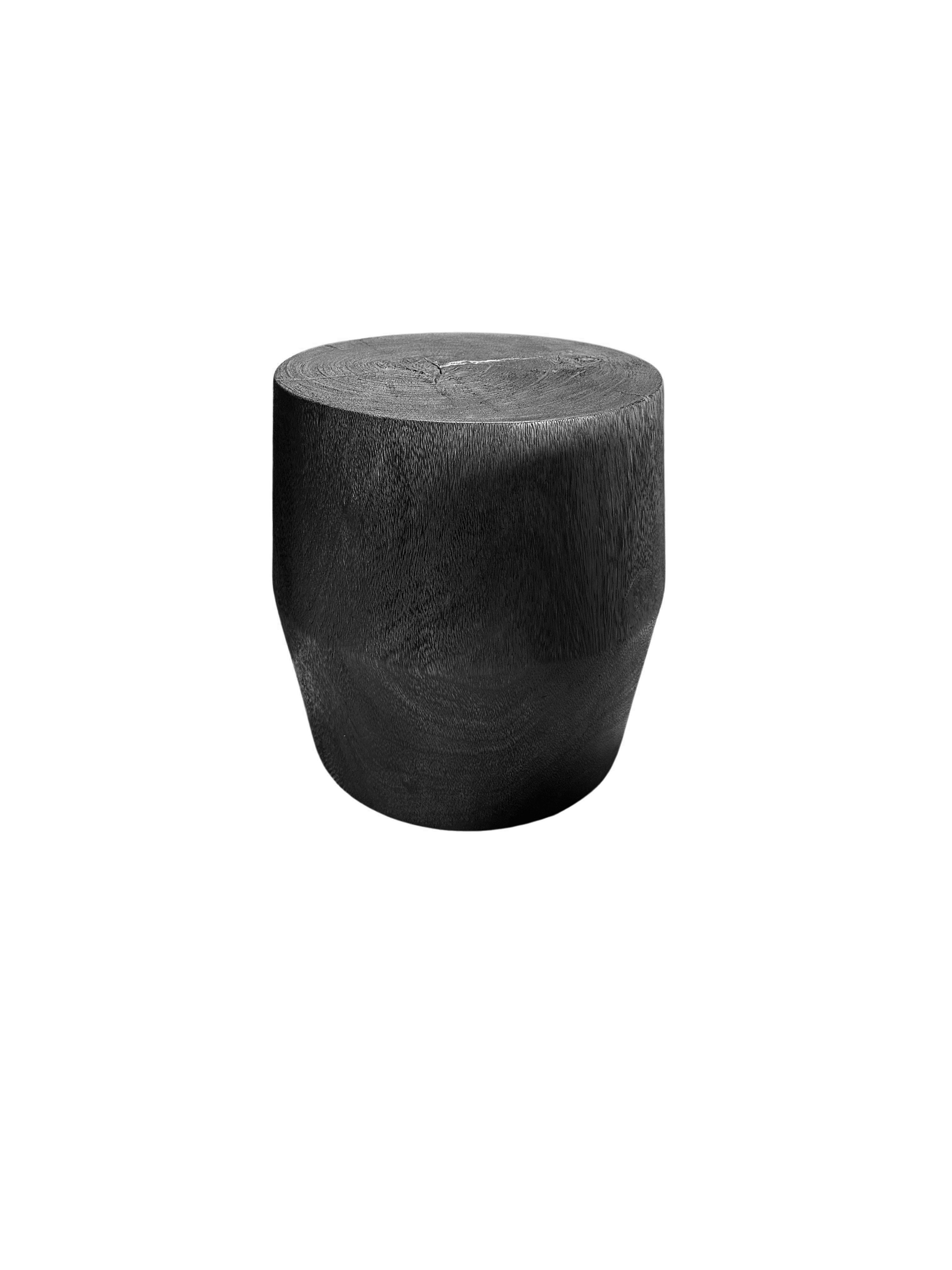 Organic Modern Round Mango Wood Side Table, Burnt Finish, Modern Organic For Sale