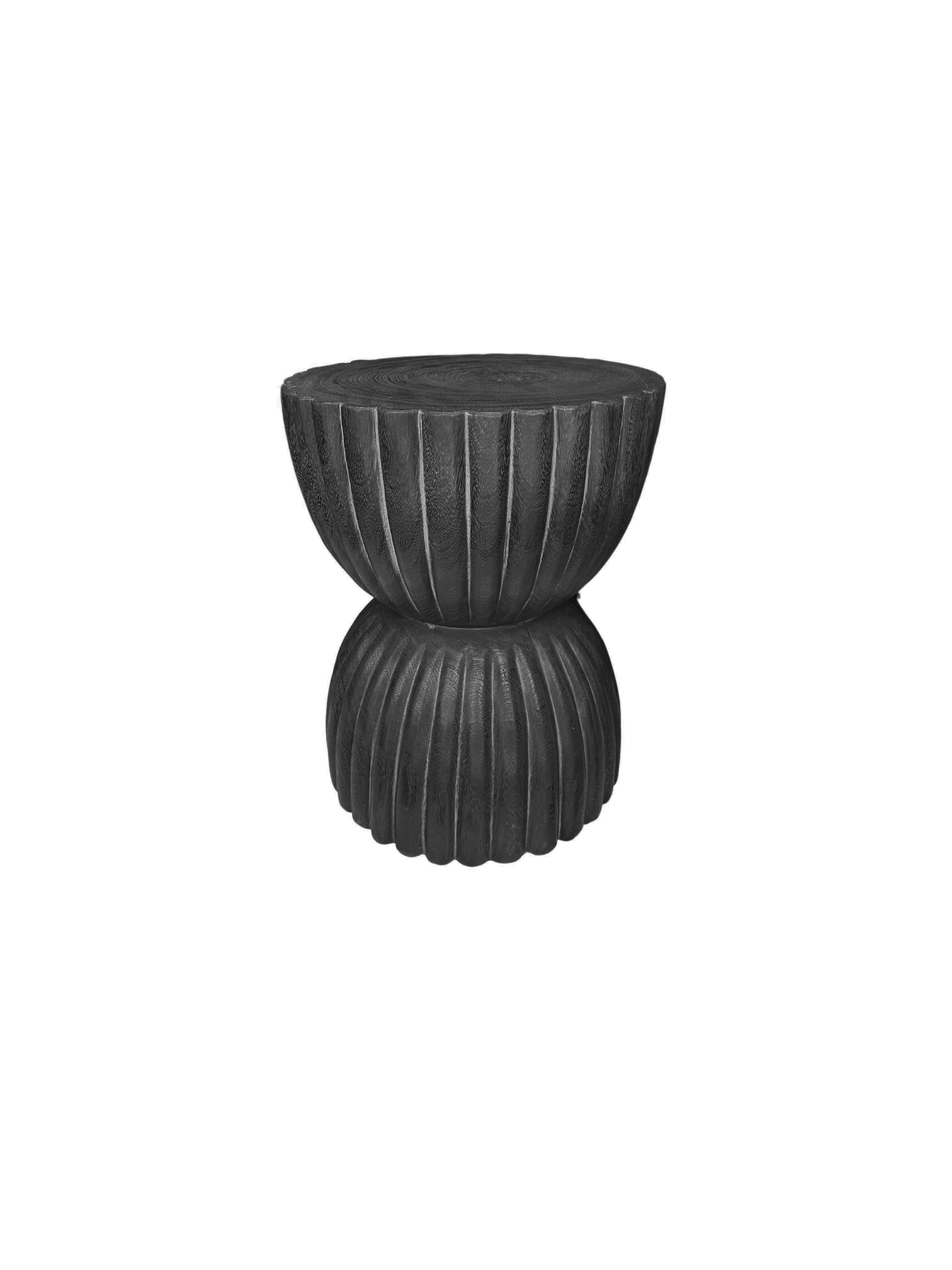Hand-Crafted Round Mango Wood Side Table, Carved Detailing, Modern Organic, Burnt Finish For Sale