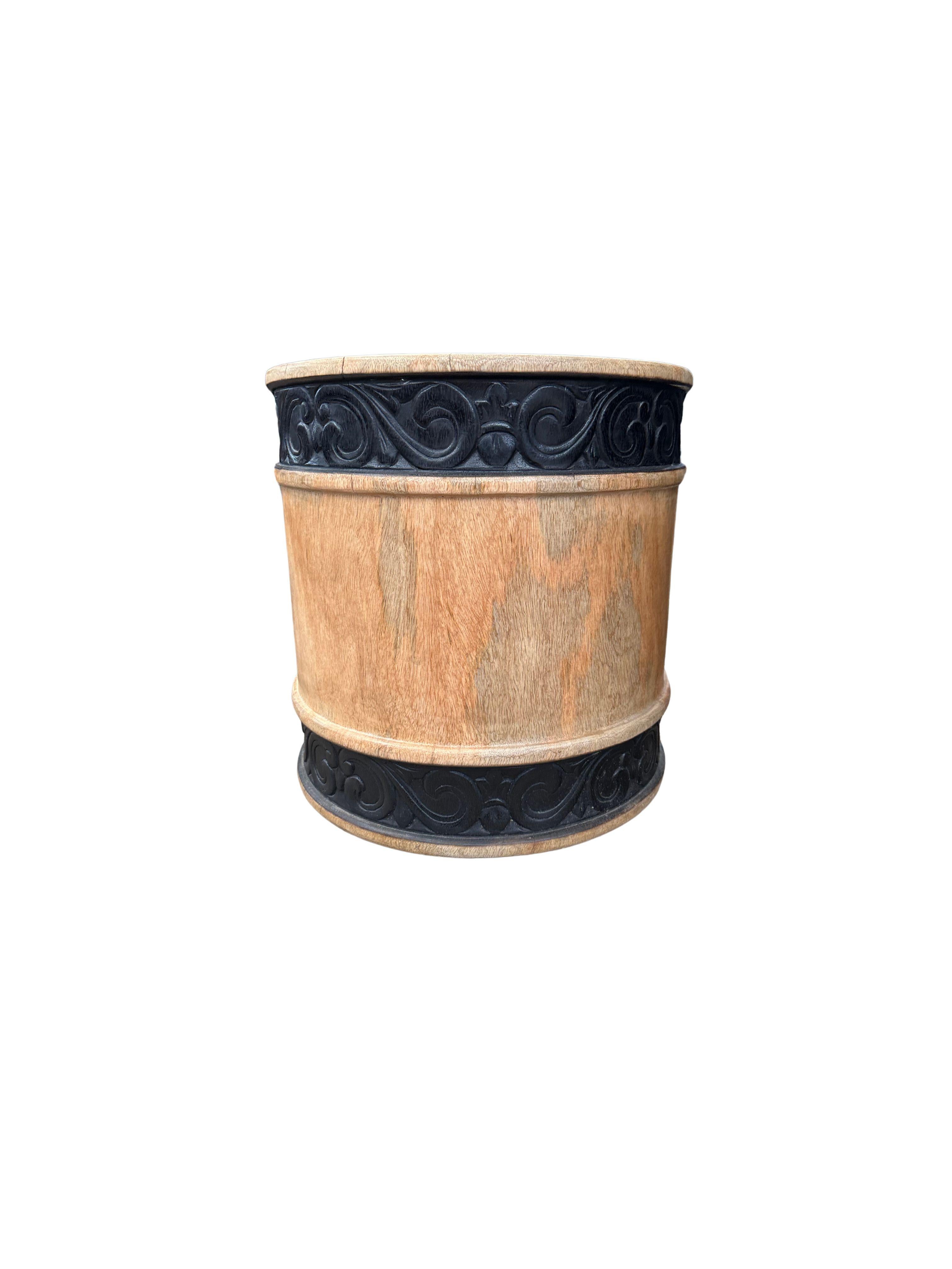 Hand-Crafted Round Mango Wood Side Table, Carved Detailing, Modern Organic For Sale