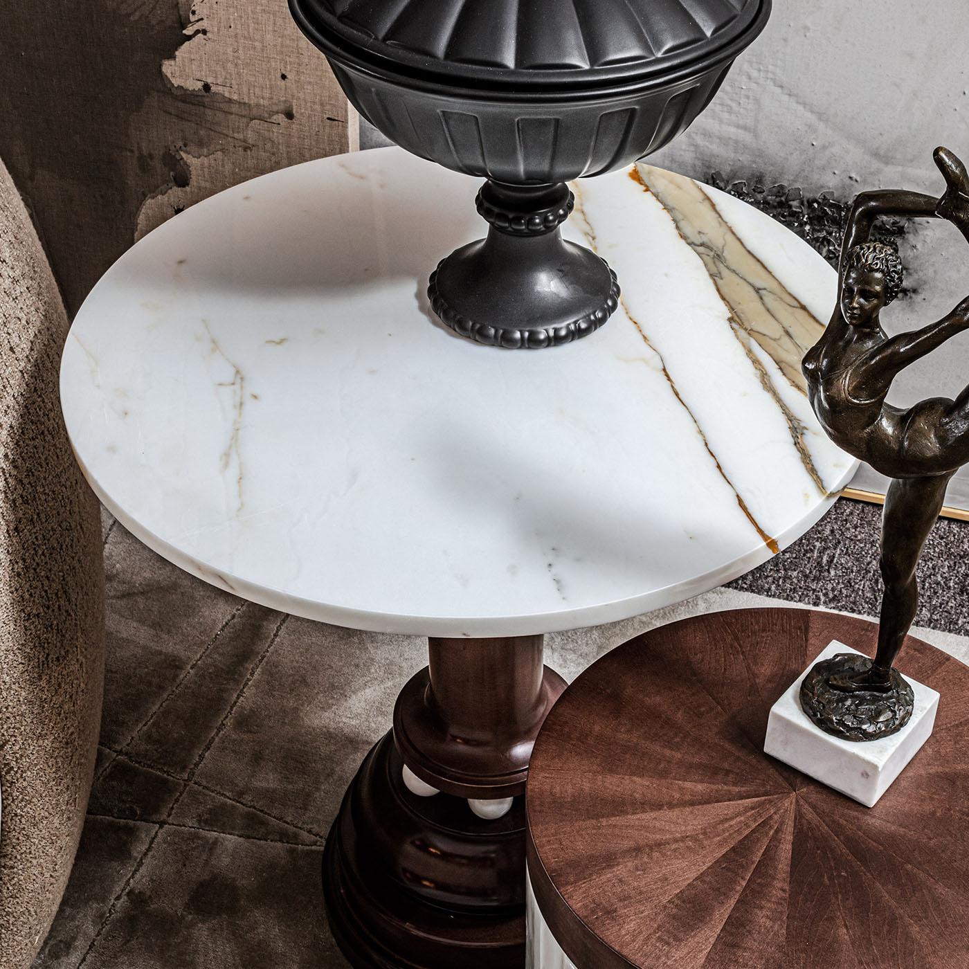 Italian Round Marble Side Table For Sale