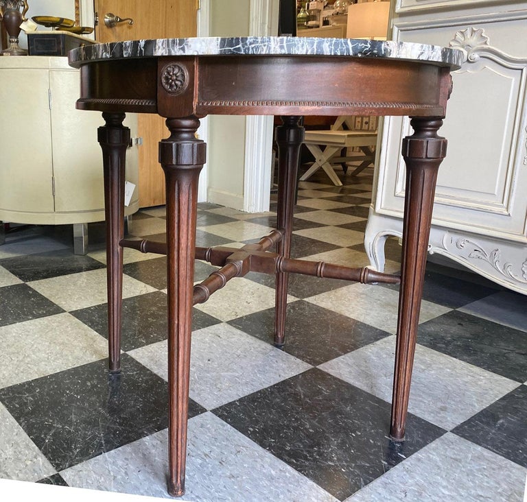 Round Marble-Top End Table For Sale at 1stDibs | marble top end tables ...