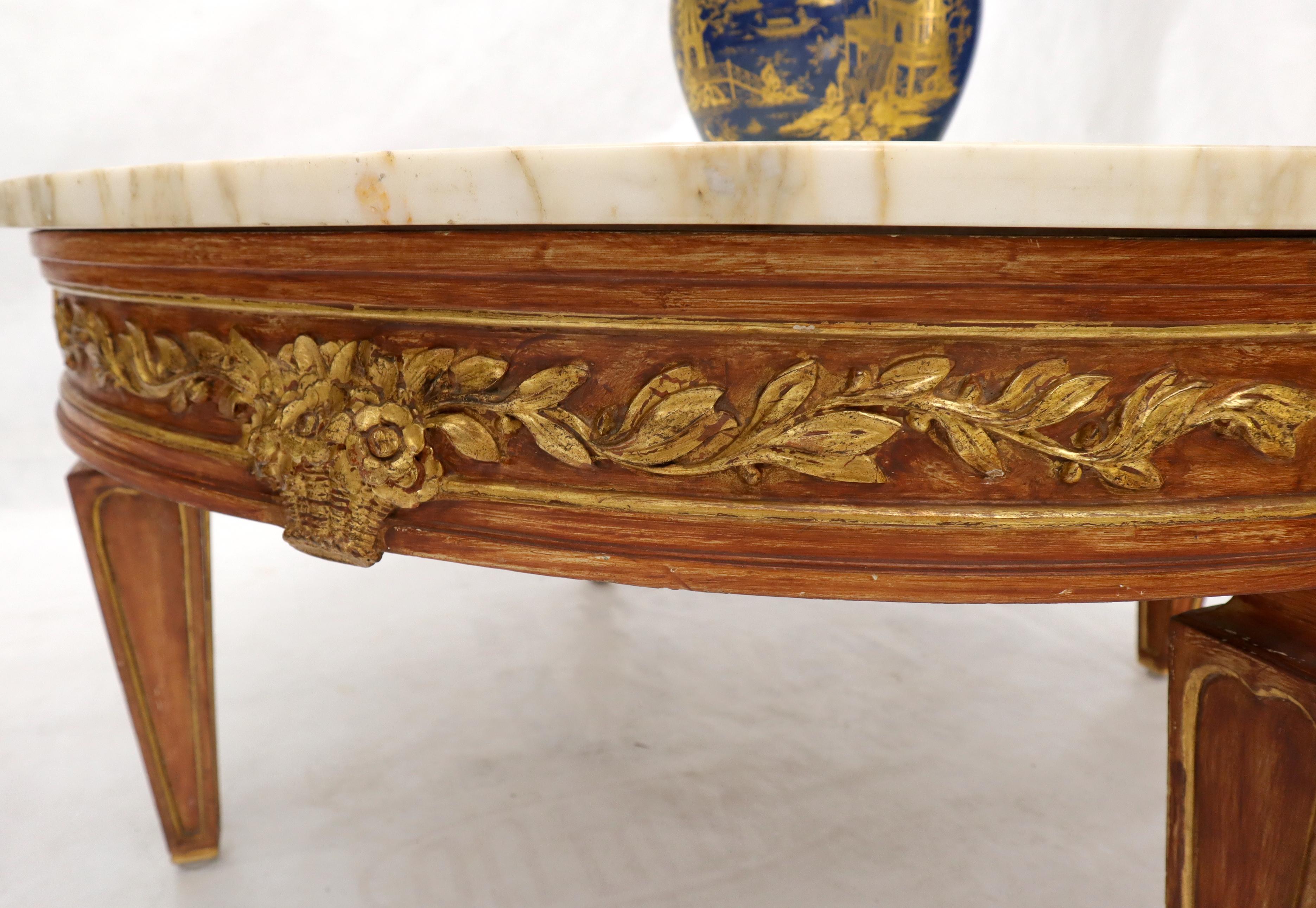 20th Century Round Marble Top Ornate Carved Mahogany Base Coffee Table For Sale