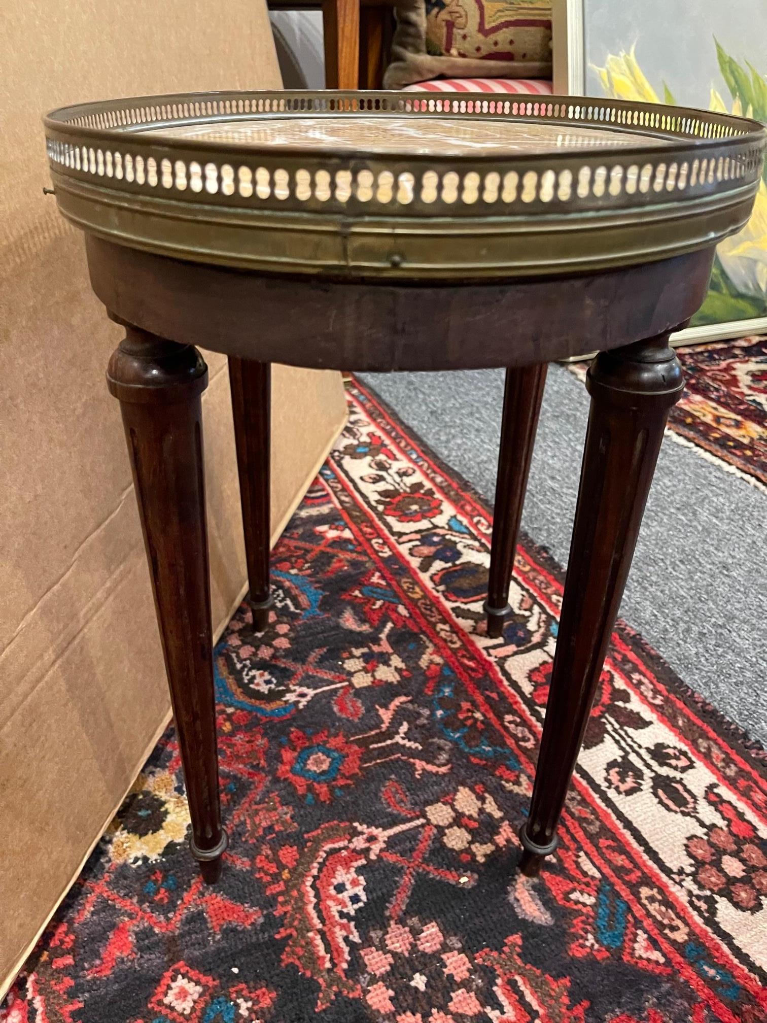 Round Marble Top Side Table with a Gallery and Reeded Legs, Late 19th Century 6