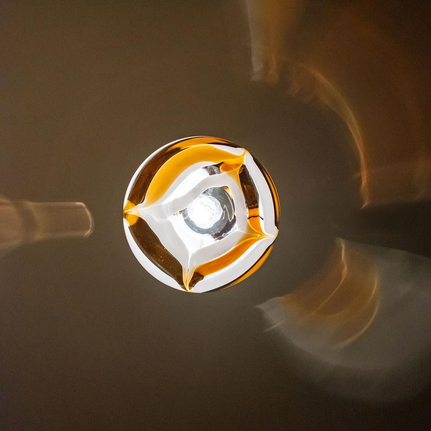 Altro Lampada a sospensione rotonda marmorizzata di Carlo Nason per Mazzega in vendita