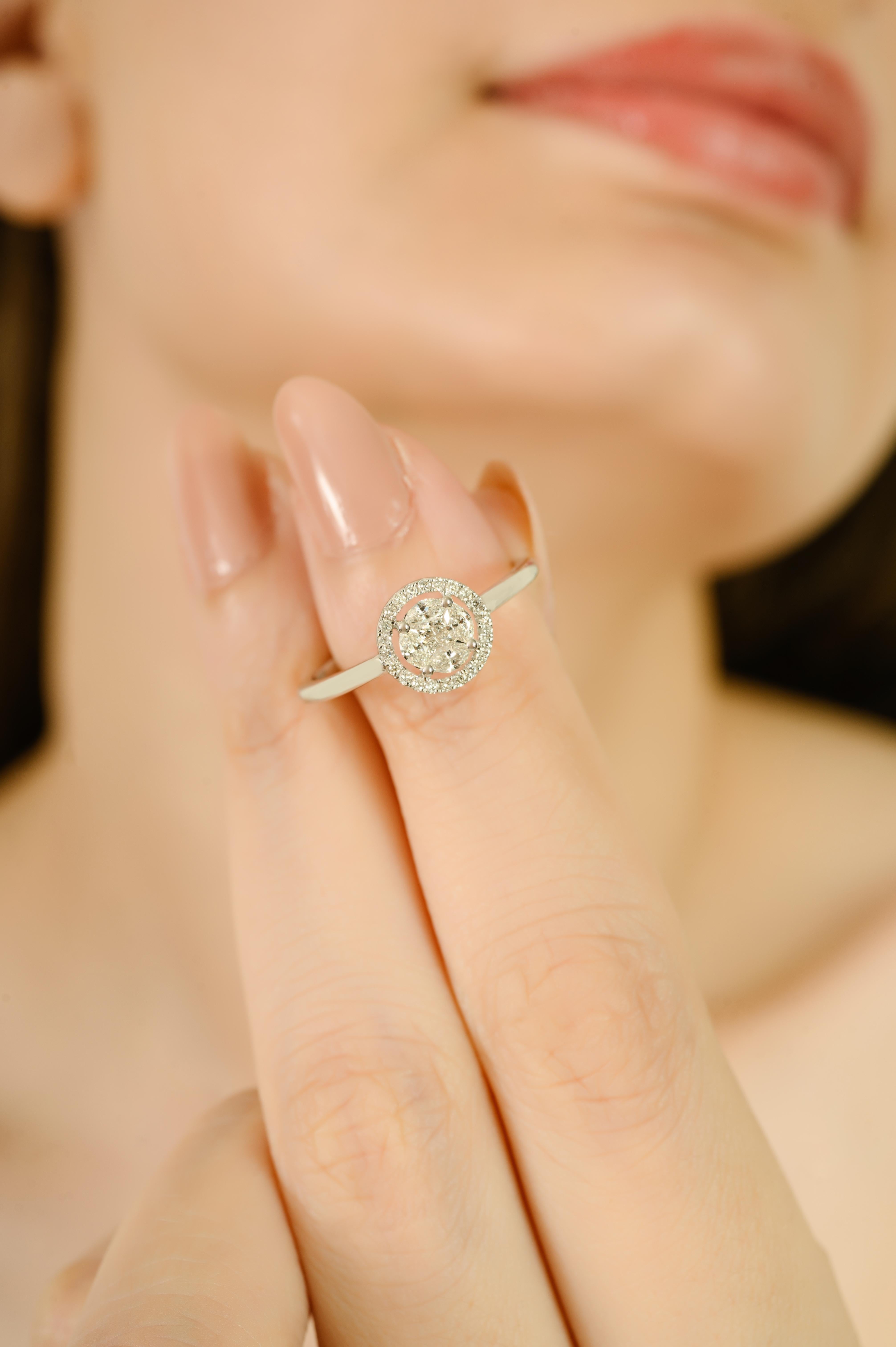 in vendita:  Anello di fidanzamento aureolato con diamante rotondo e taglio marquise in oro bianco massiccio 14 carati 8