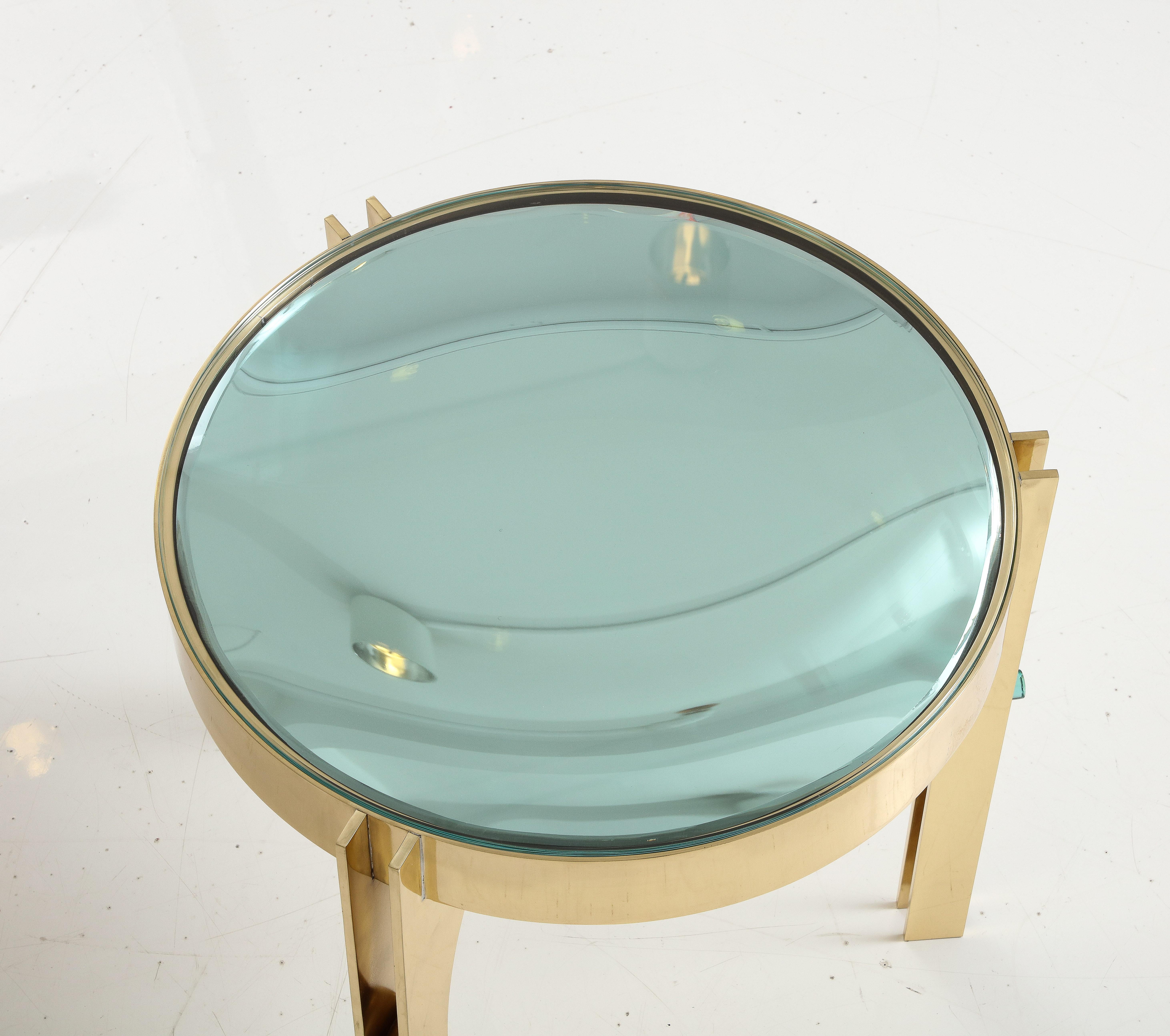 Round Martini Drinks Side Table in Brass with Soft Green Optical Glass, Italy For Sale 3