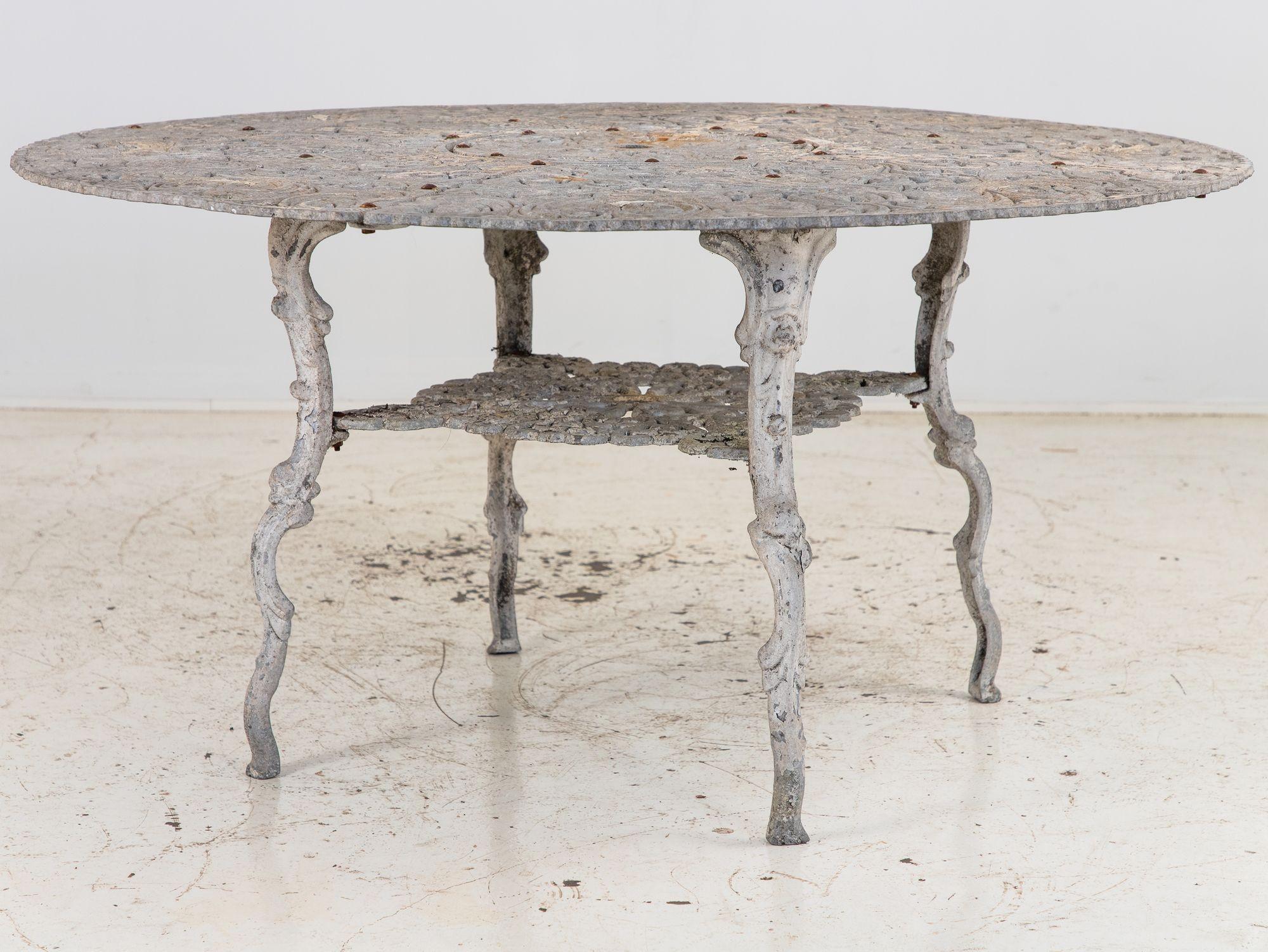 Mid-20th Century Round Metal Acanthus Leaf Motif Garden Table, Sweden 1960s For Sale