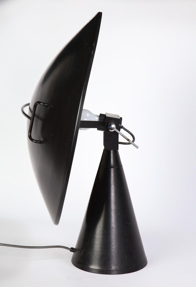 Black Metal Desk Lamp