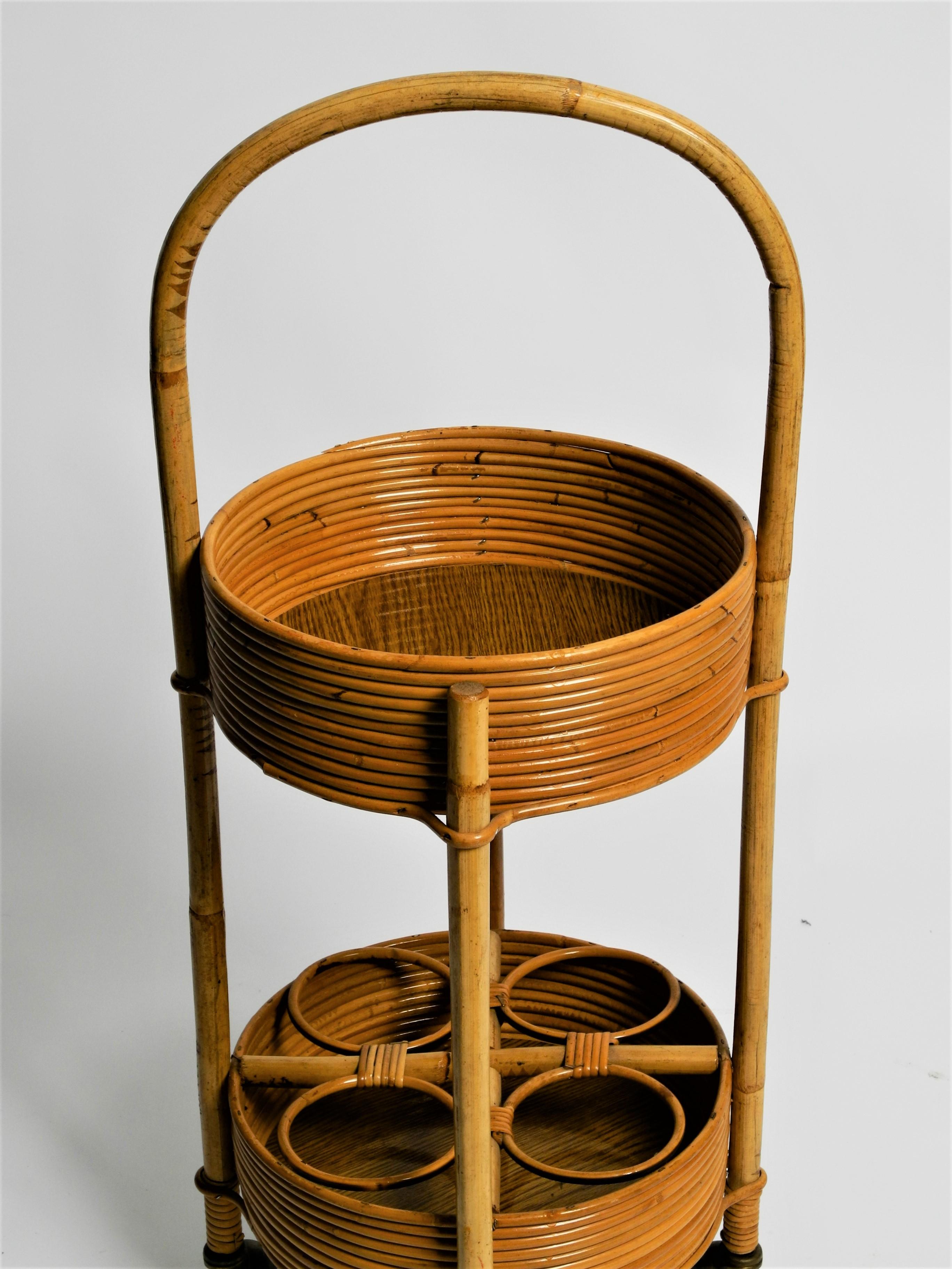 Metal Round Mid-Century Bar Cart Serving Trolley of Bamboo and Rattan, Italy, 1970s