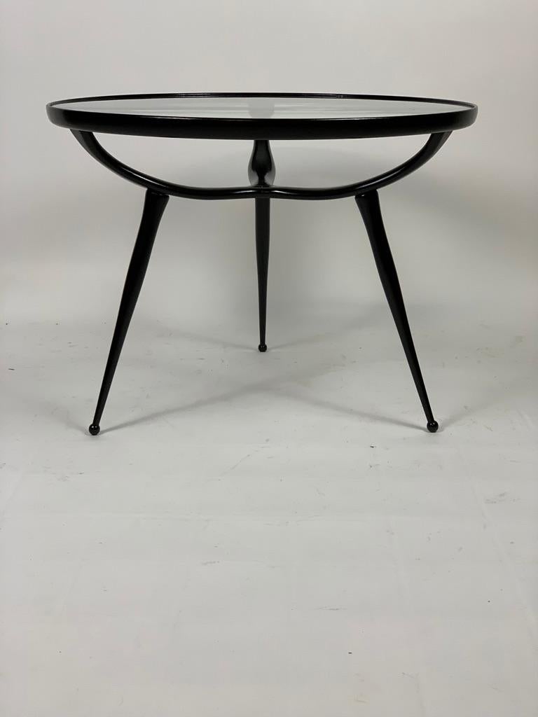 Round Mid Century Black Laquered Three Legs Side Table 10